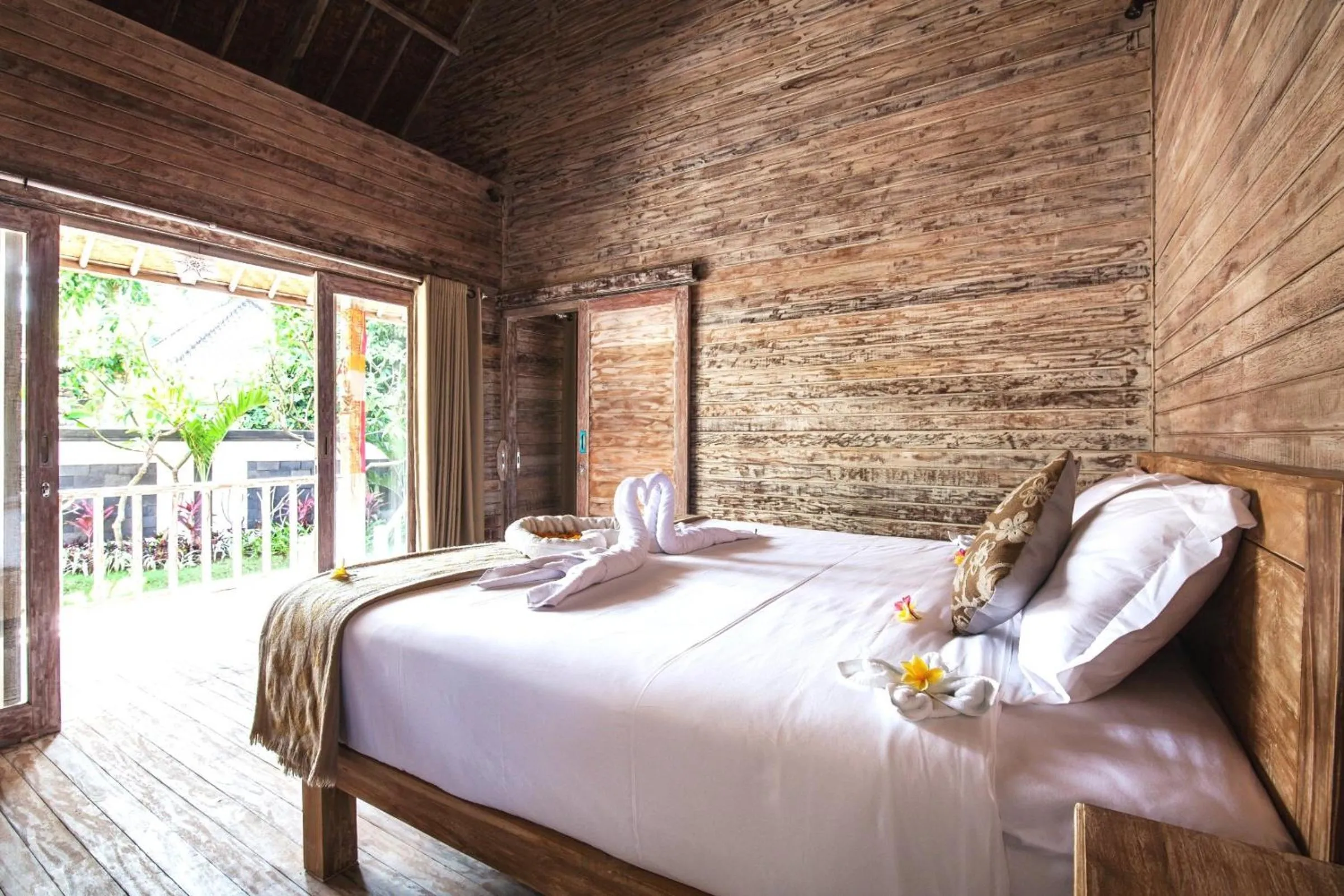 Bedroom in The Nichos Bungalows And Villas