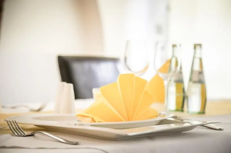 Restaurant/places to eat in Hotel Am Rathaus