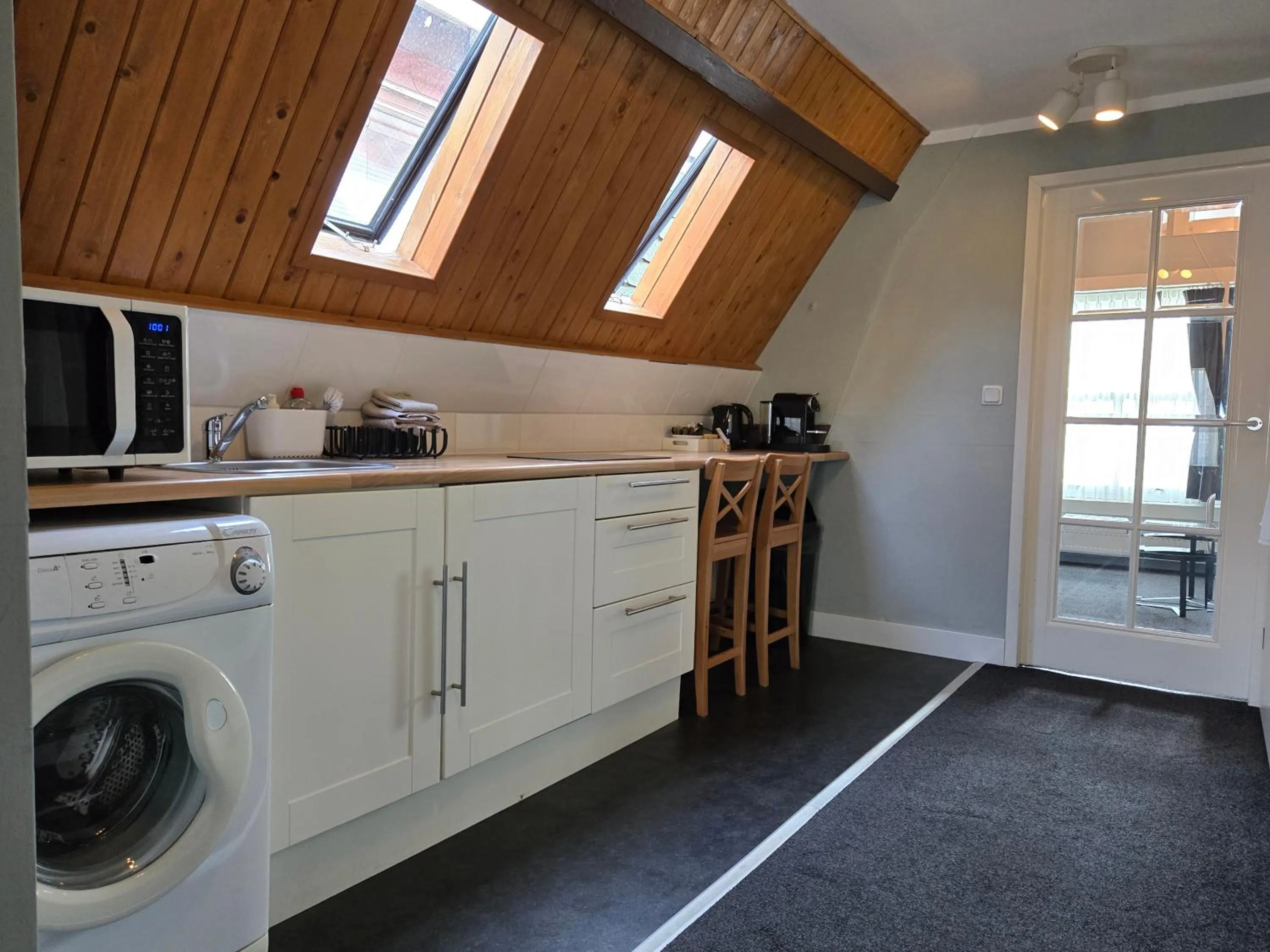Kitchen or kitchenette in Boutique Hotel Huys van Leyden