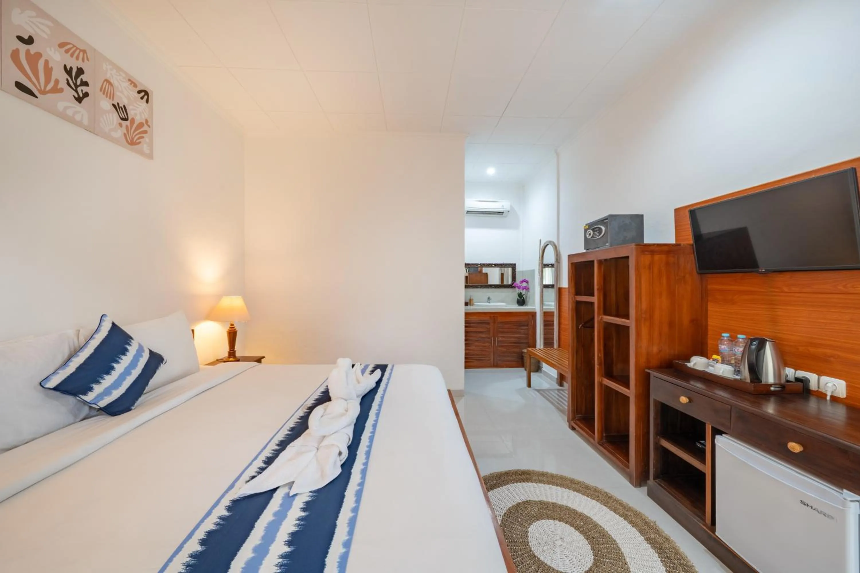 Bed in Nusa Indah Bungalow