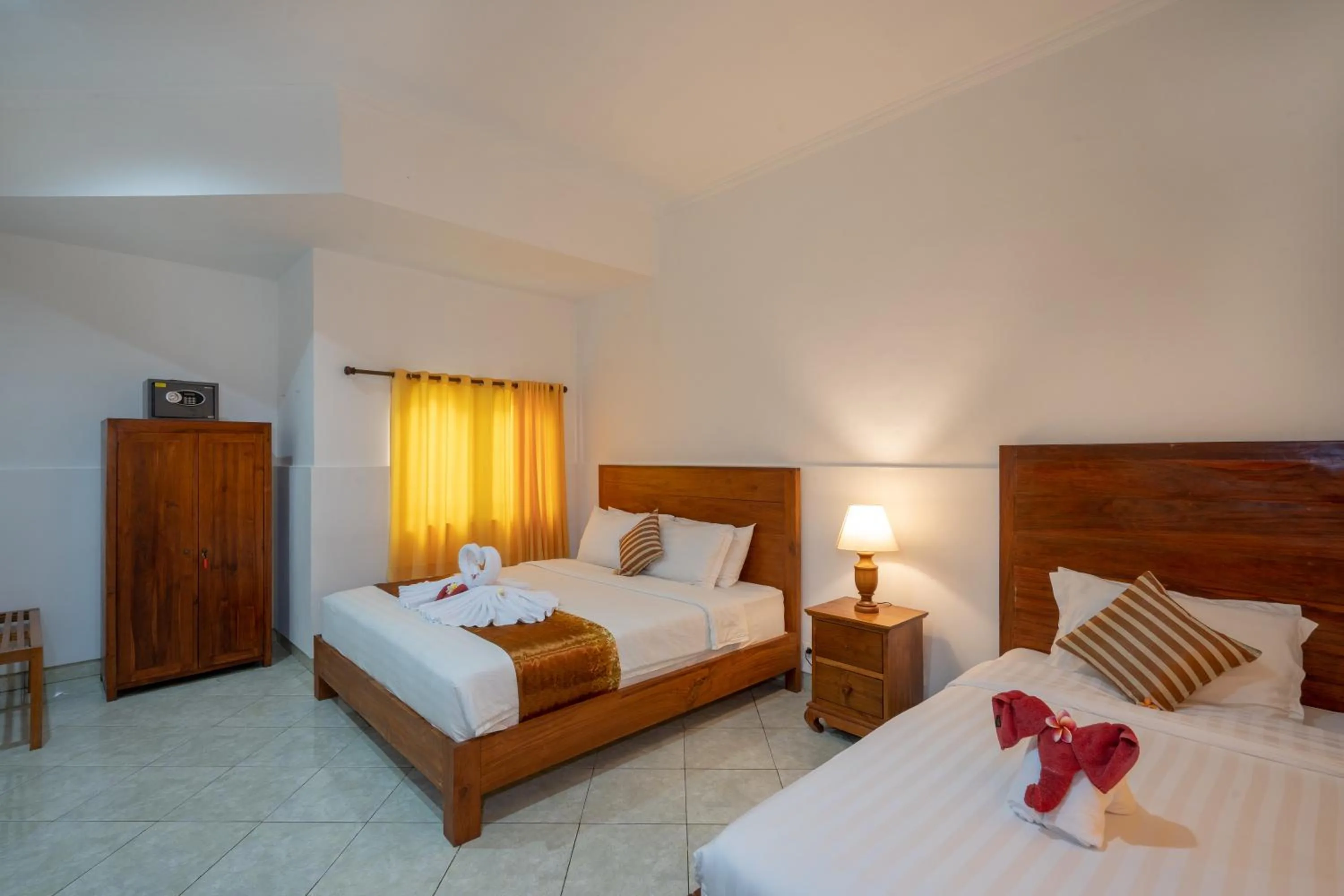 Bed in Nusa Indah Bungalow