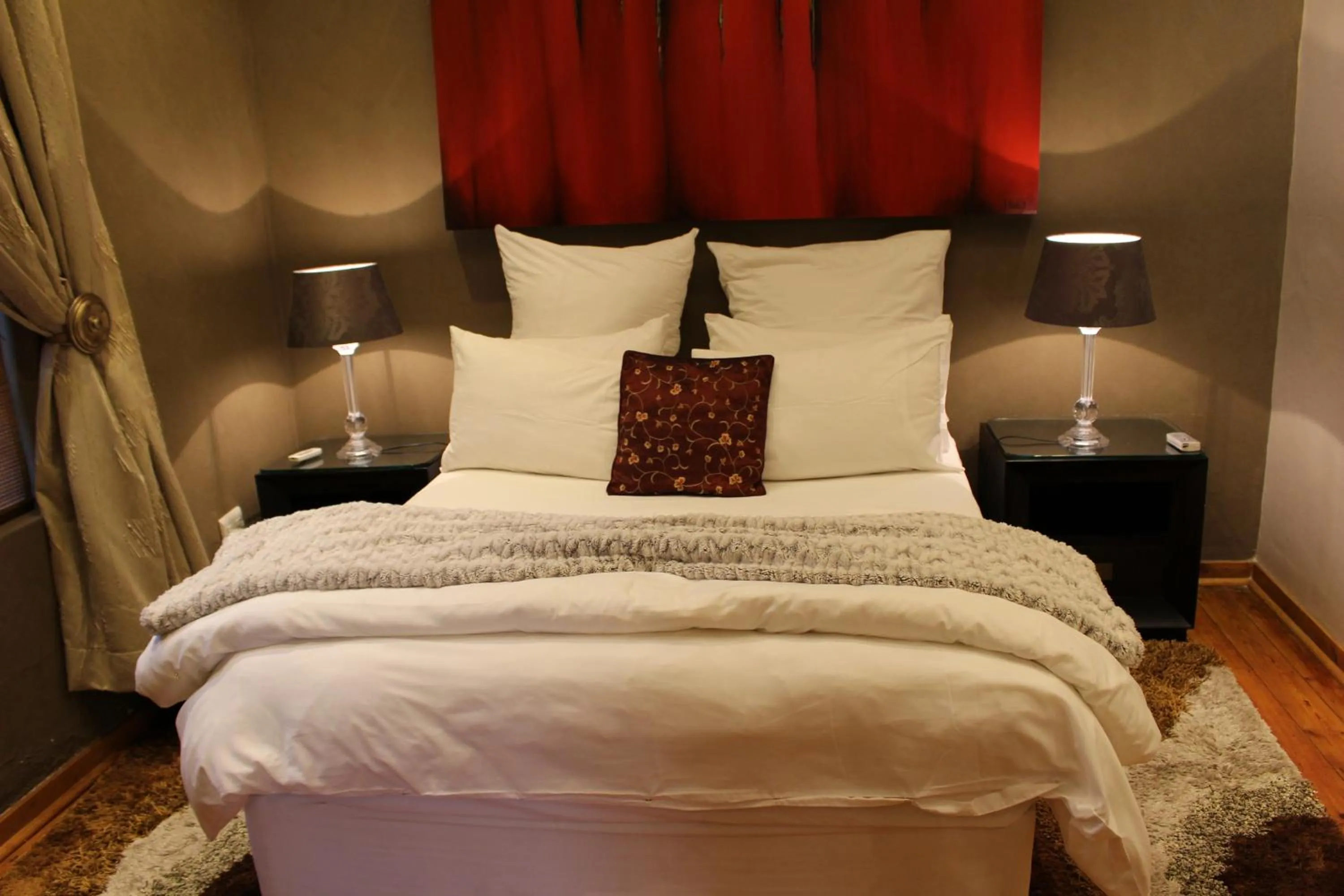 Bedroom, Bed in Saffron Guest House