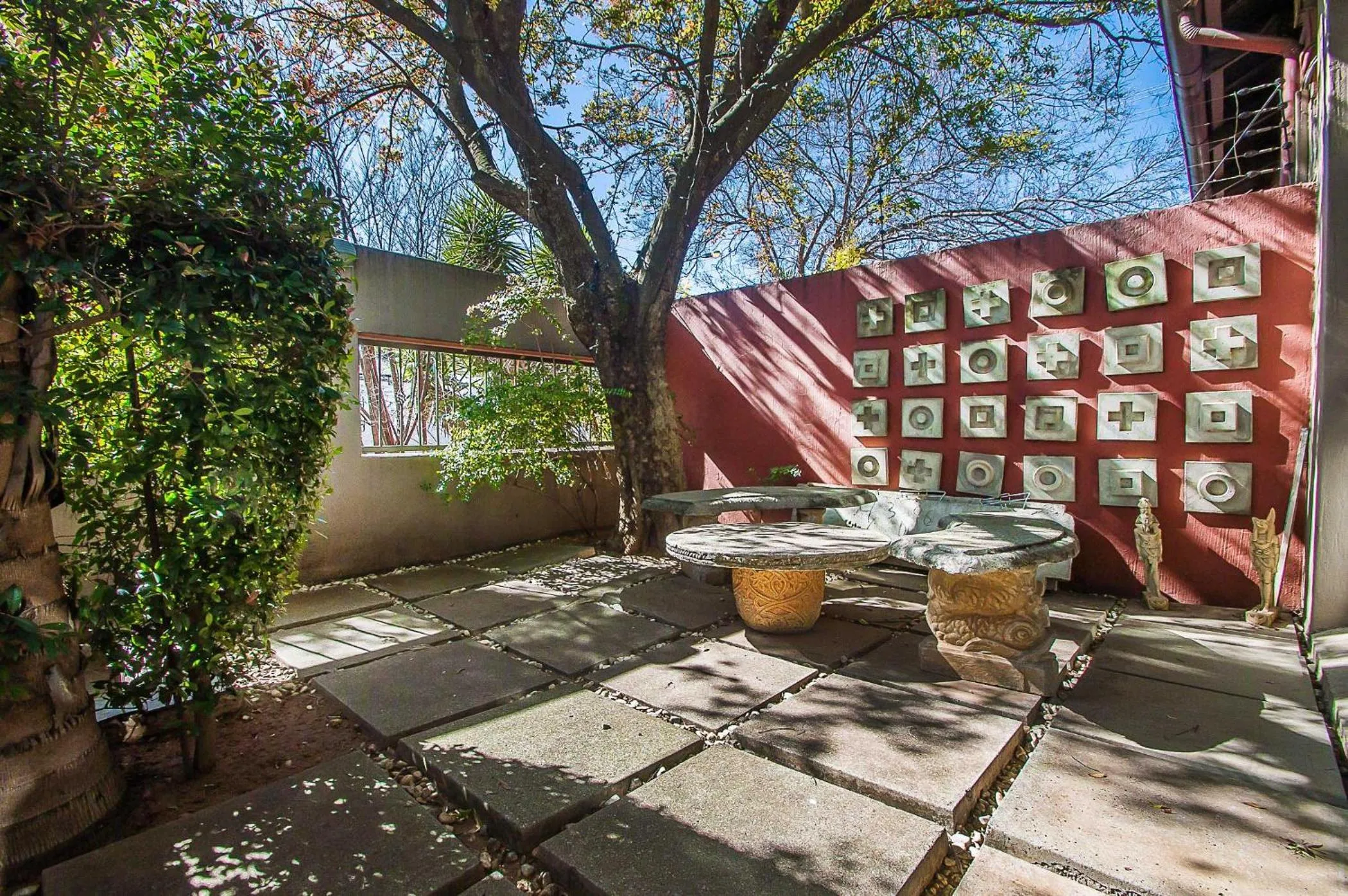 Seating area in Saffron Guest House
