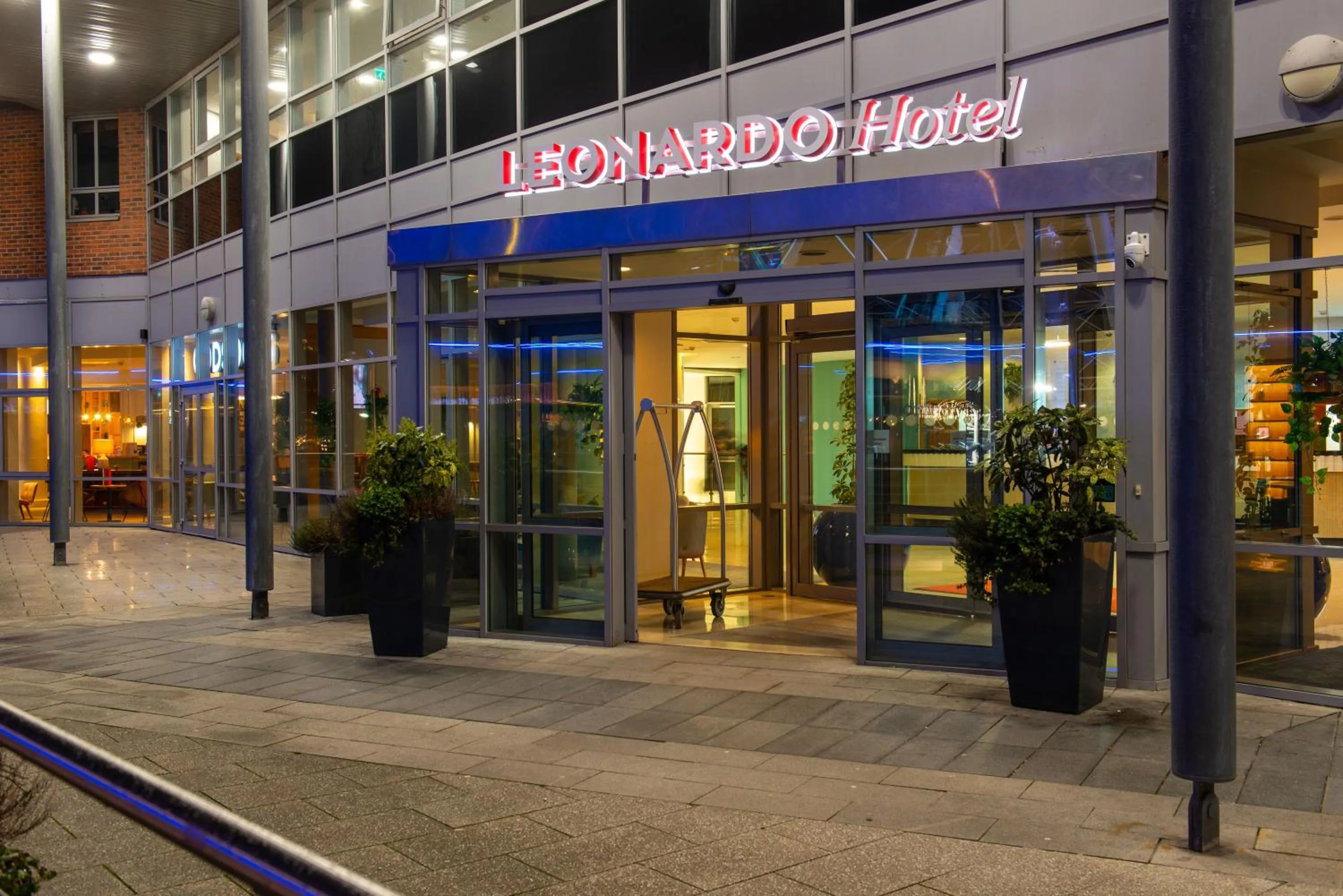 Property building in Leonardo Hotel Liverpool