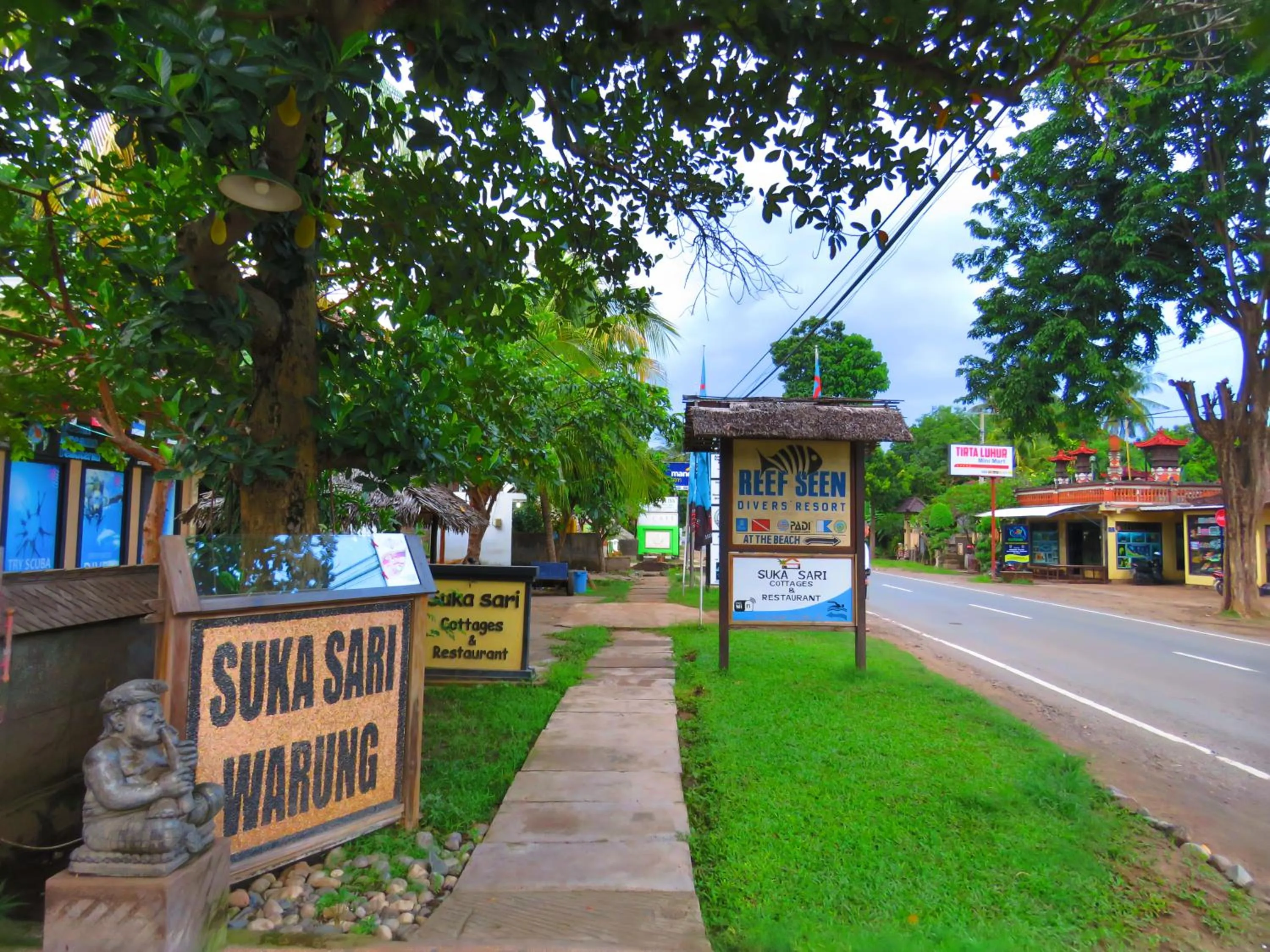 Property building in Suka Sari Cottages