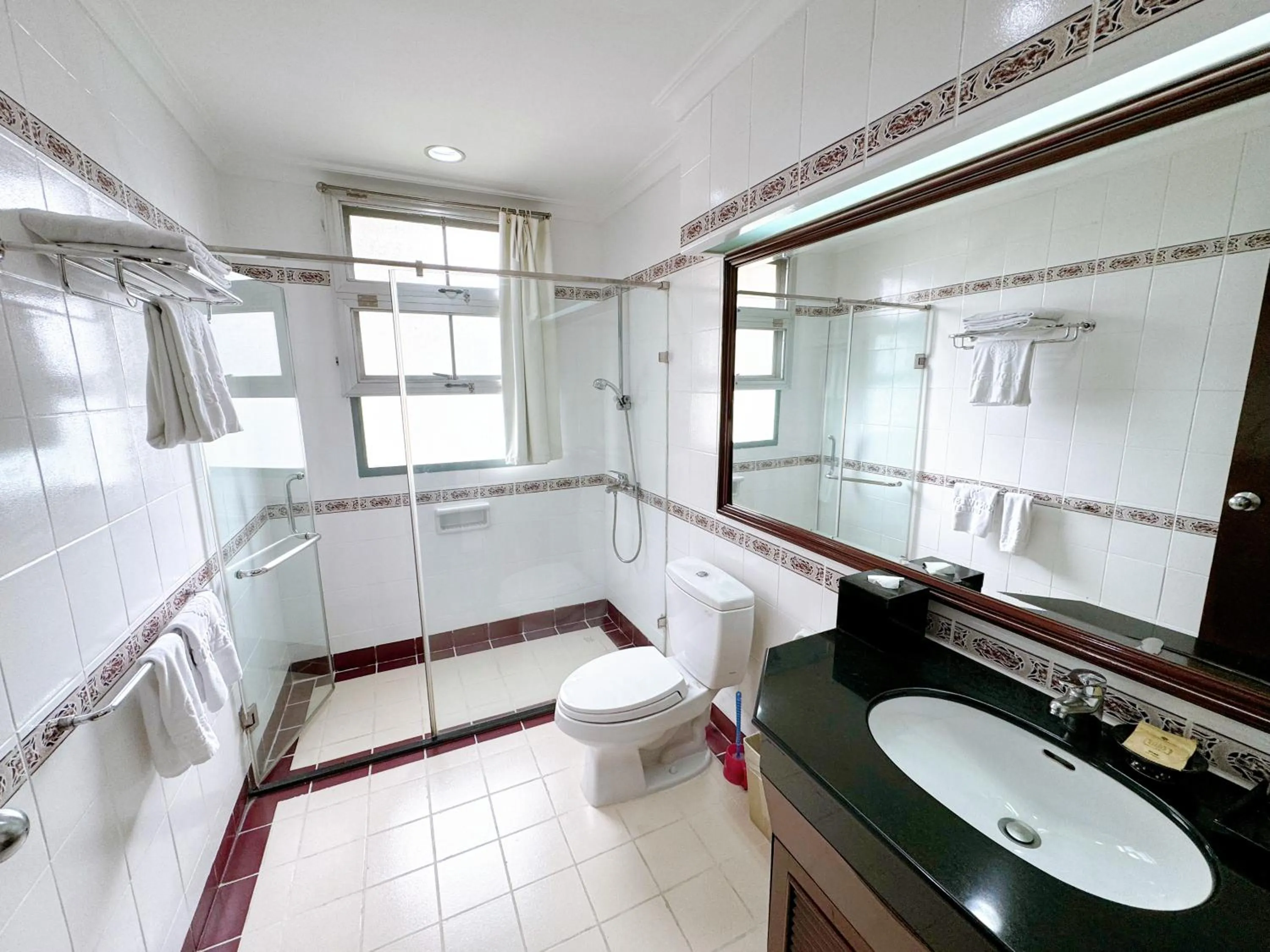 Bathroom in Diamond Westlake Suites