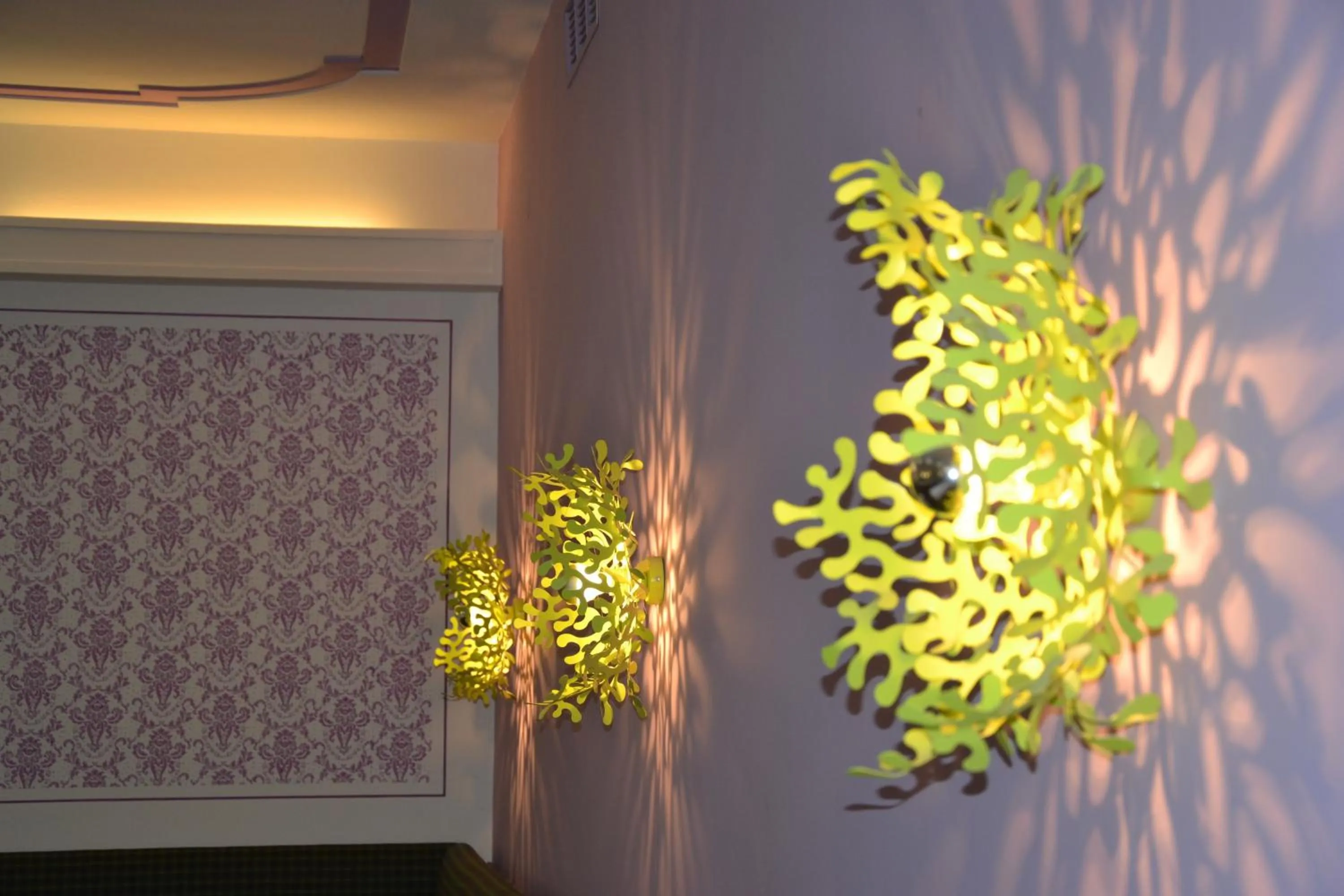 Restaurant/places to eat in AKTIVHOTEL Weisser Hirsch