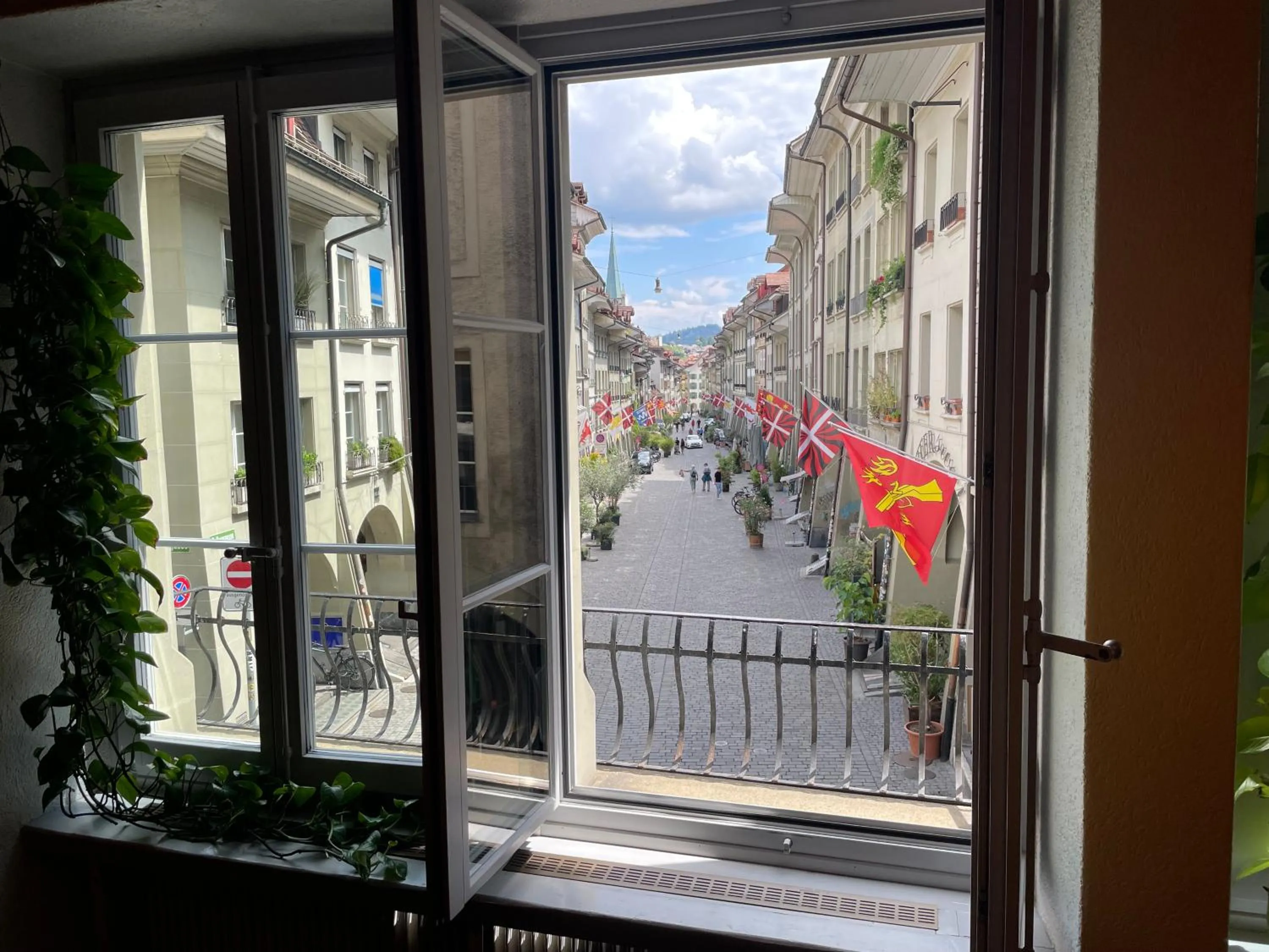 View (from property/room) in Bern Backpackers Hotel Glocke