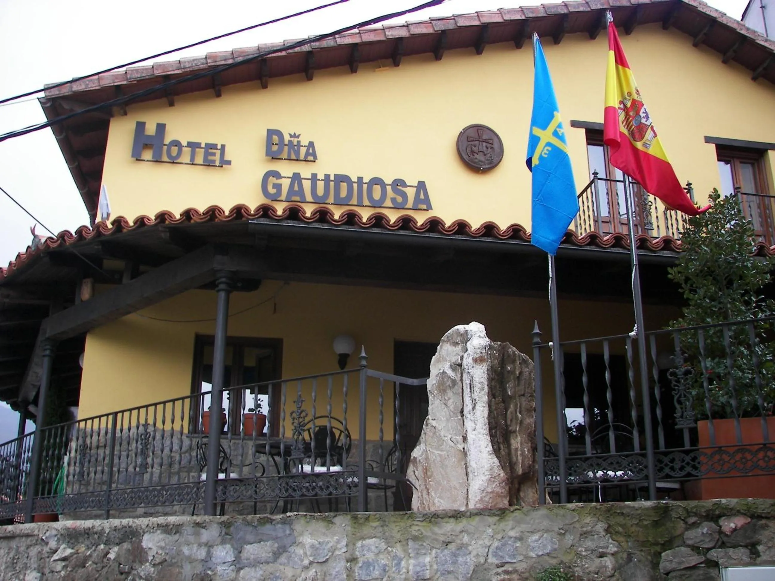 Facade/entrance in Hotel Doña Gaudiosa
