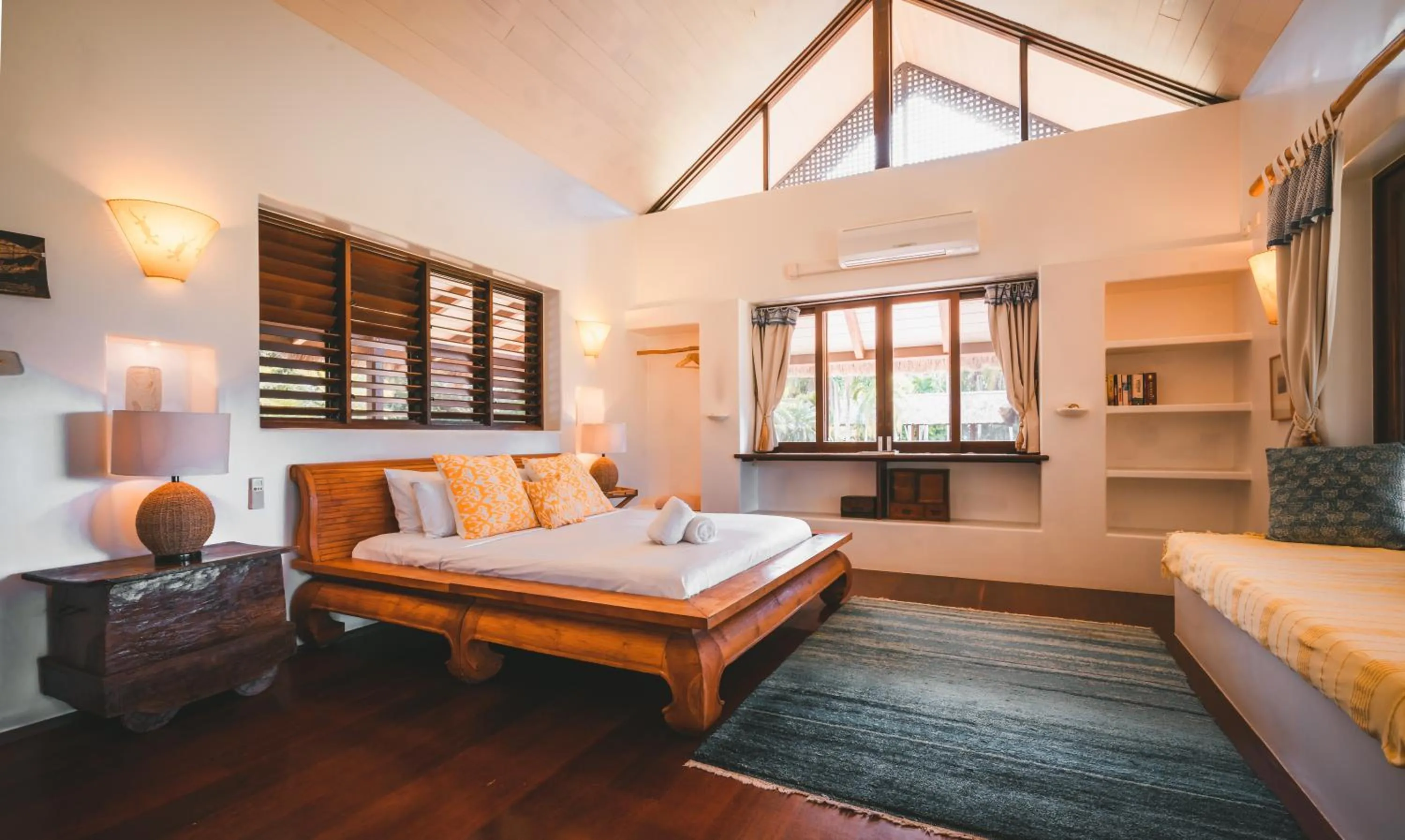 Bedroom, Bed in Paradise Cove Villa