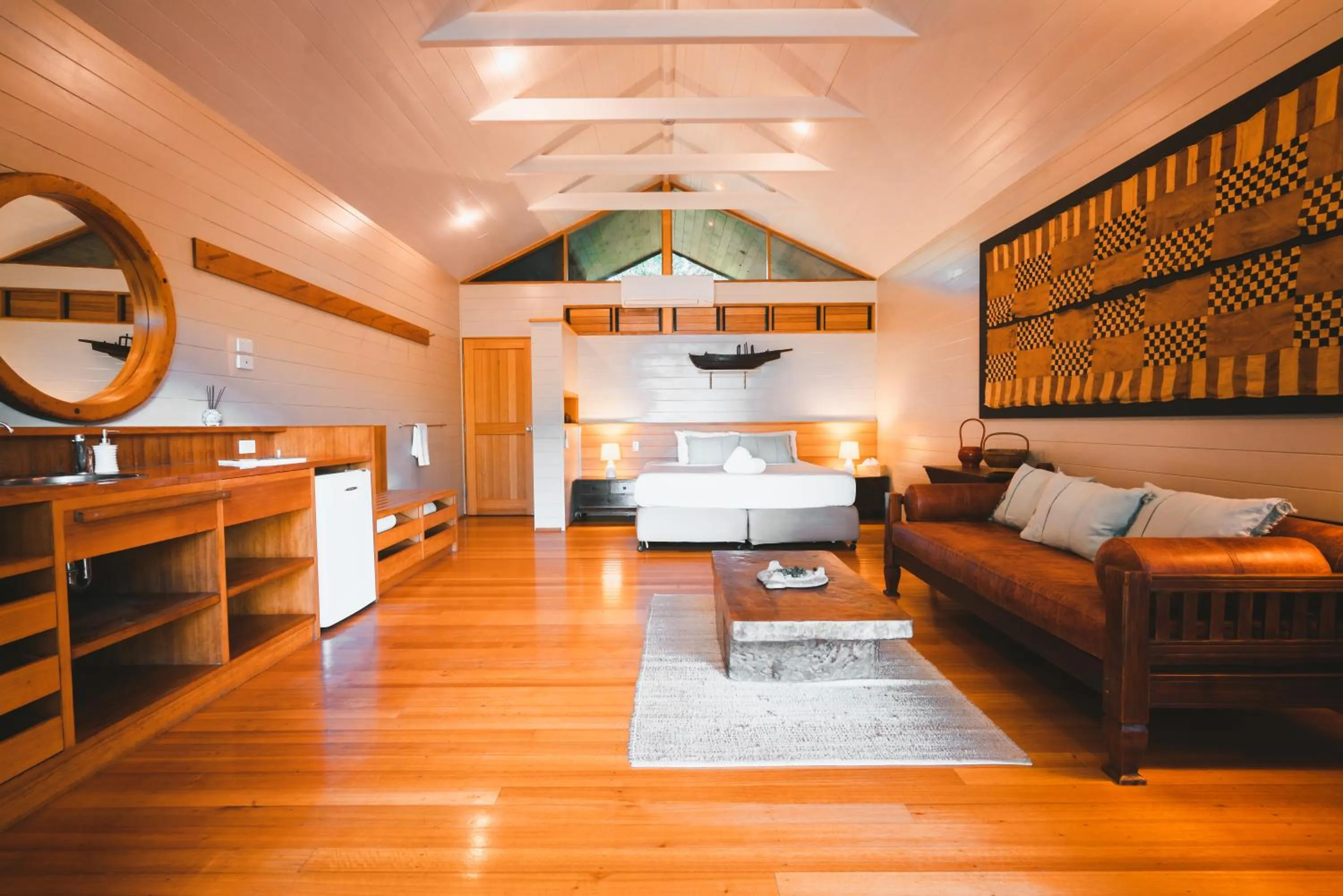 Photo of the whole room in Paradise Cove Villa