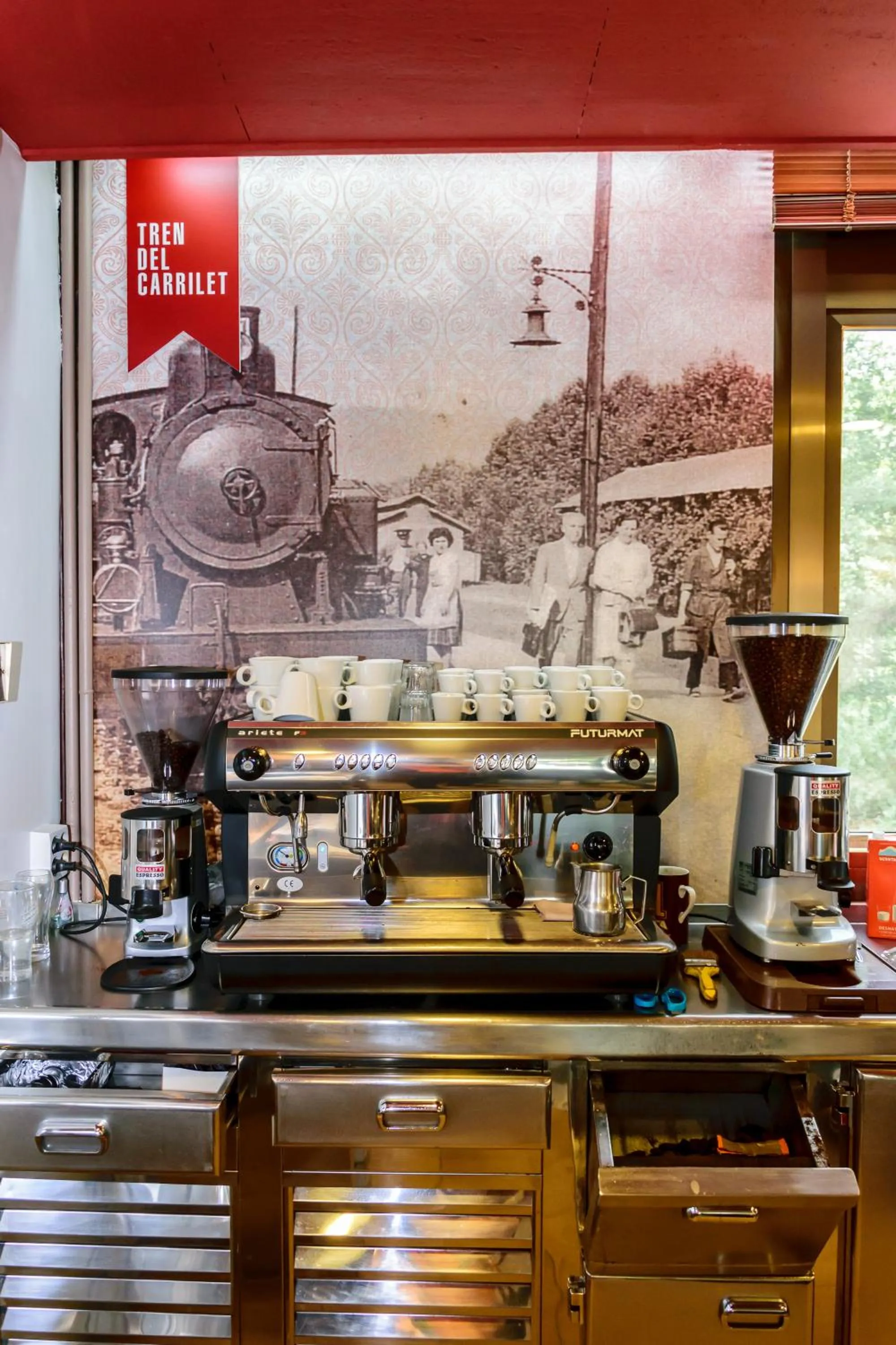 Lounge or bar in Hotel Estació