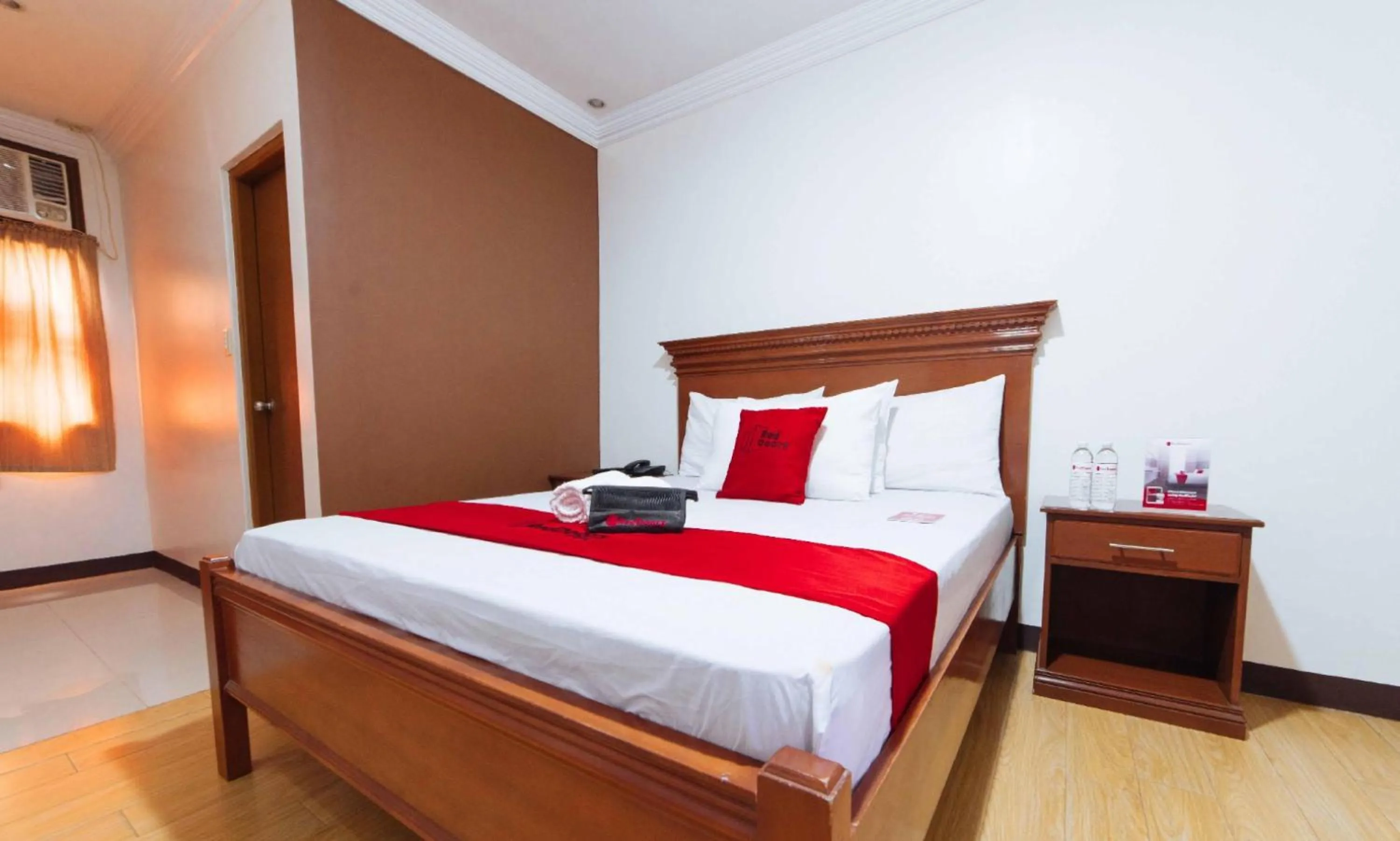 Photo of the whole room, Bed in RedDoorz Plus @ Starhomes Olivianville