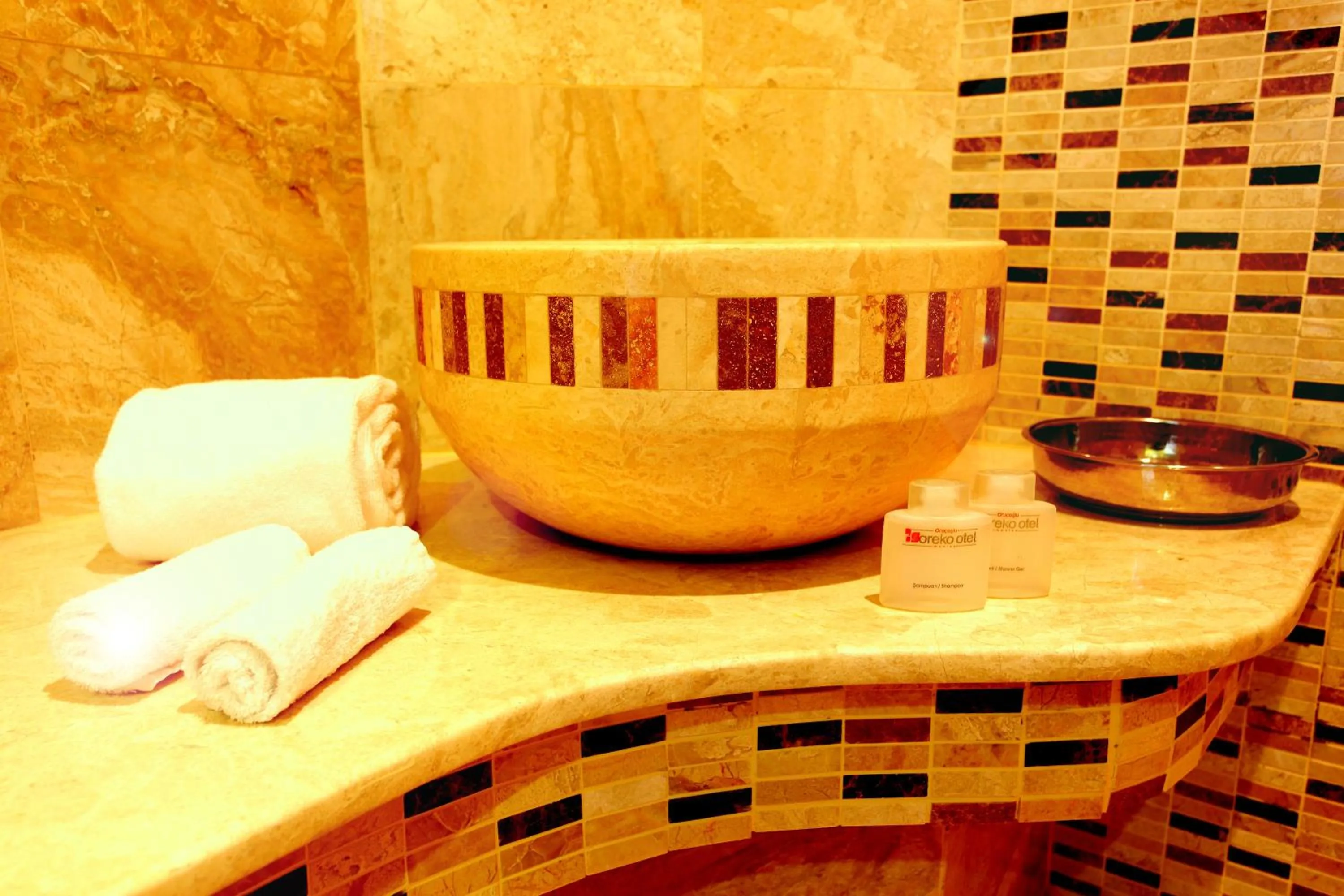 Bathroom in Orucoglu Oreko Hotel