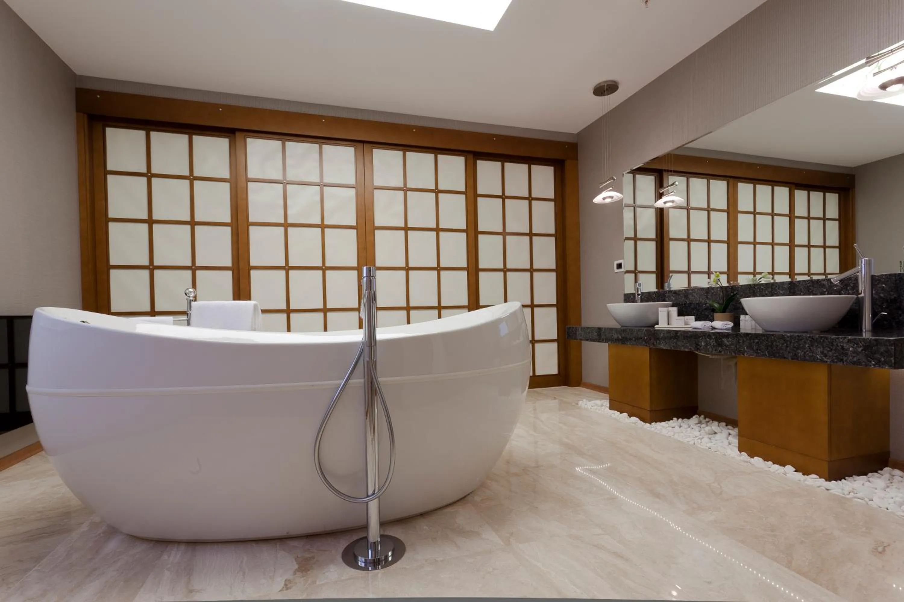 Bathroom in Orucoglu Oreko Hotel