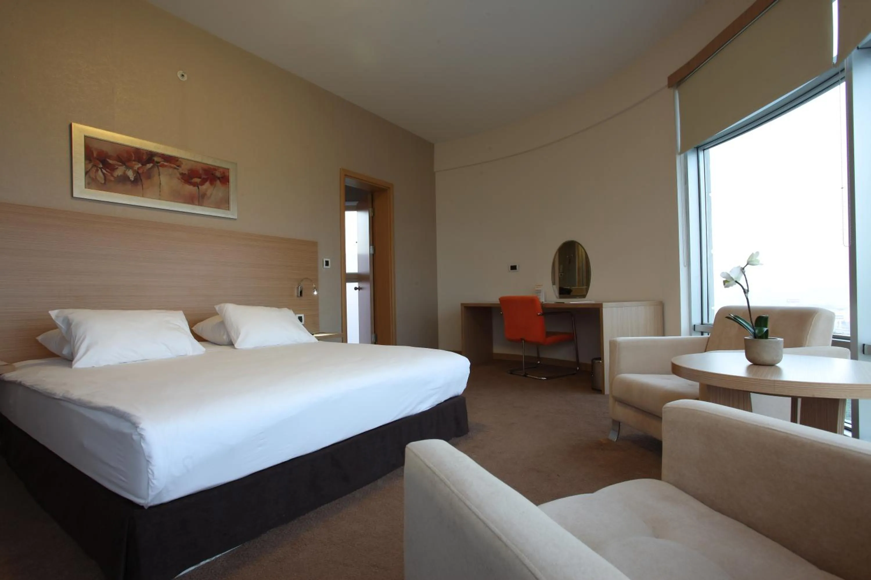 Photo of the whole room, Bed in Orucoglu Oreko Hotel