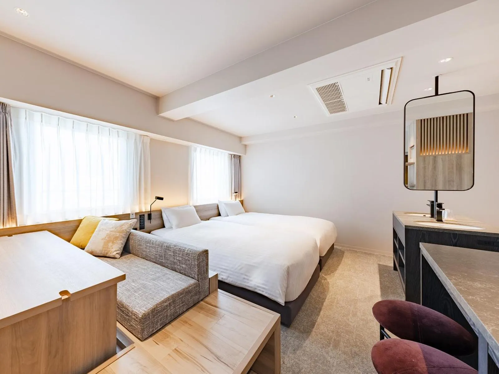 Bed in The OneFive Osaka Namba Kuromon