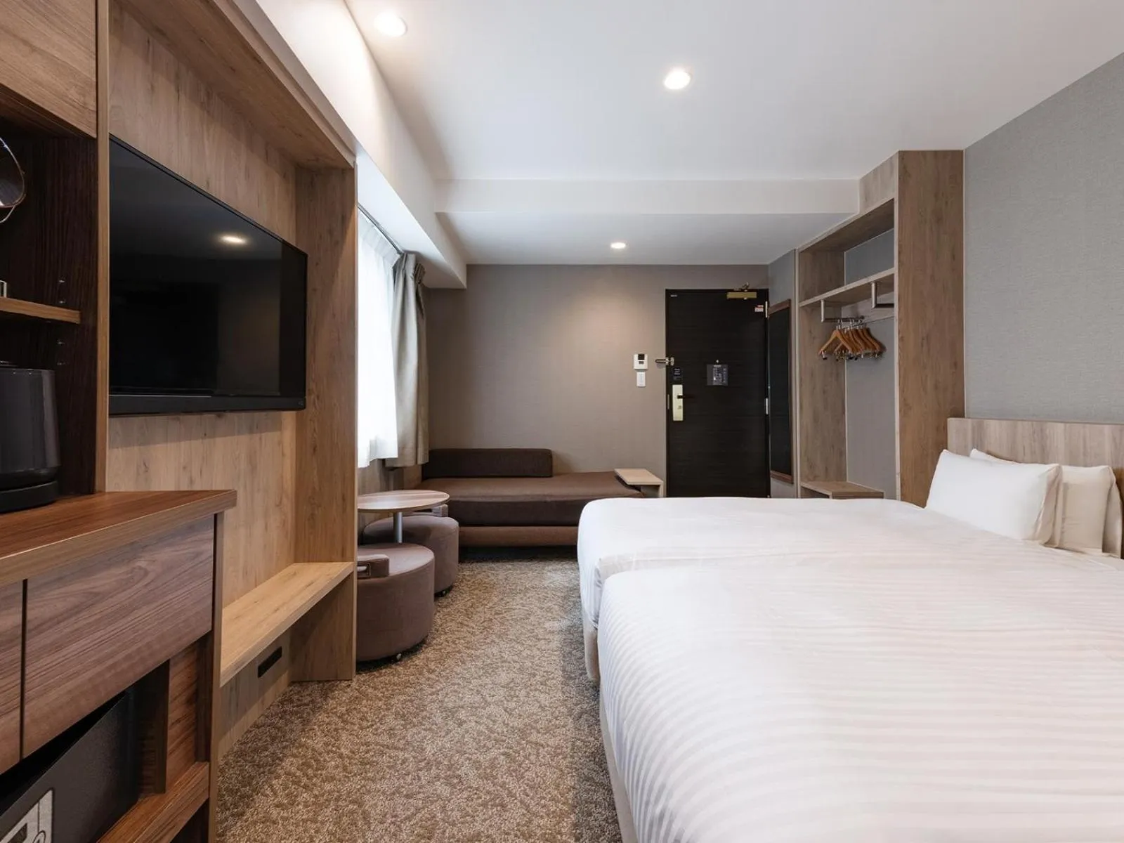 Bed in The OneFive Osaka Namba Kuromon