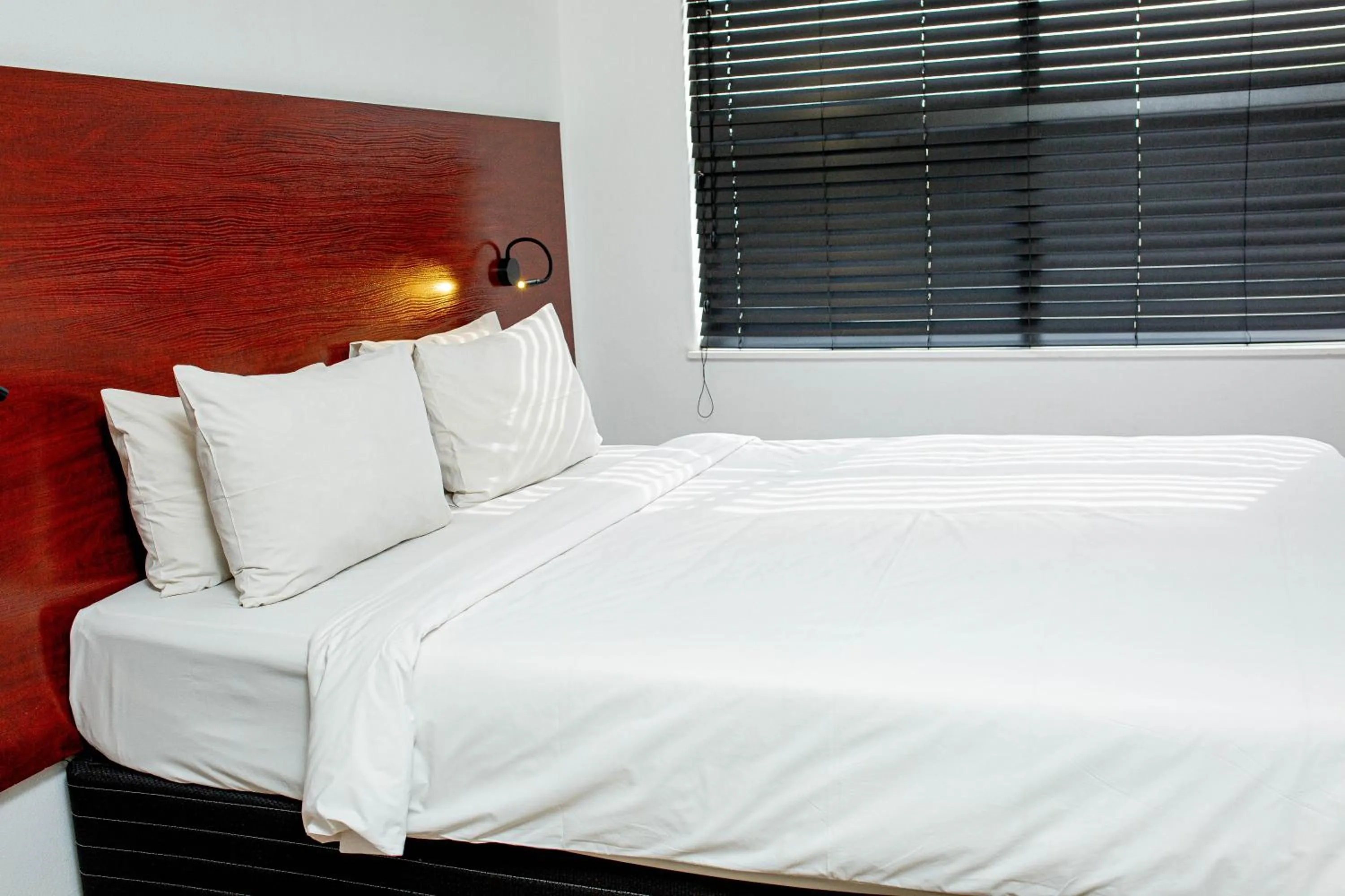 Bed in Vetho 1 Apartments OR Tambo Airport