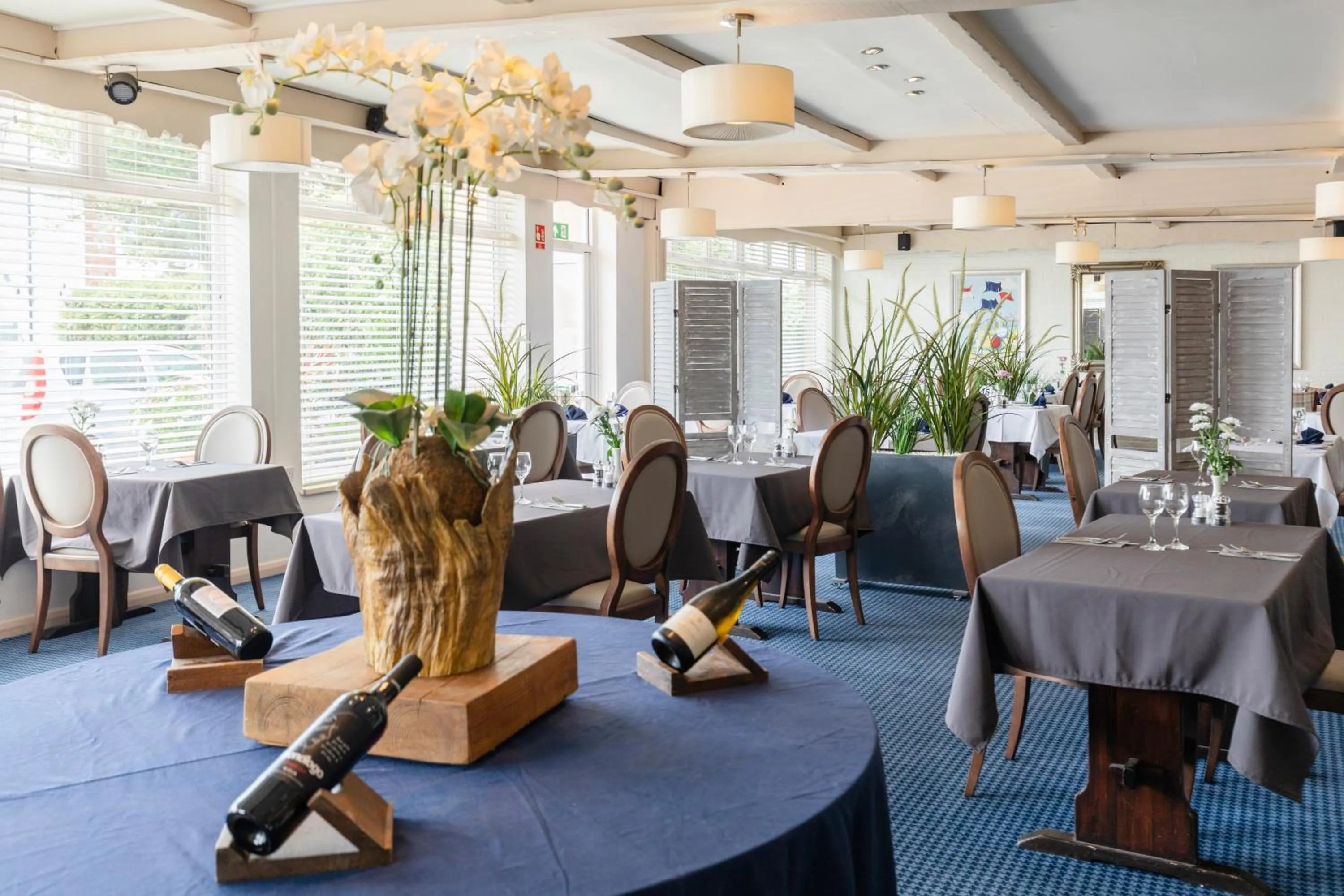 Restaurant/places to eat in The Beachcroft Hotel, BW Signature Collection