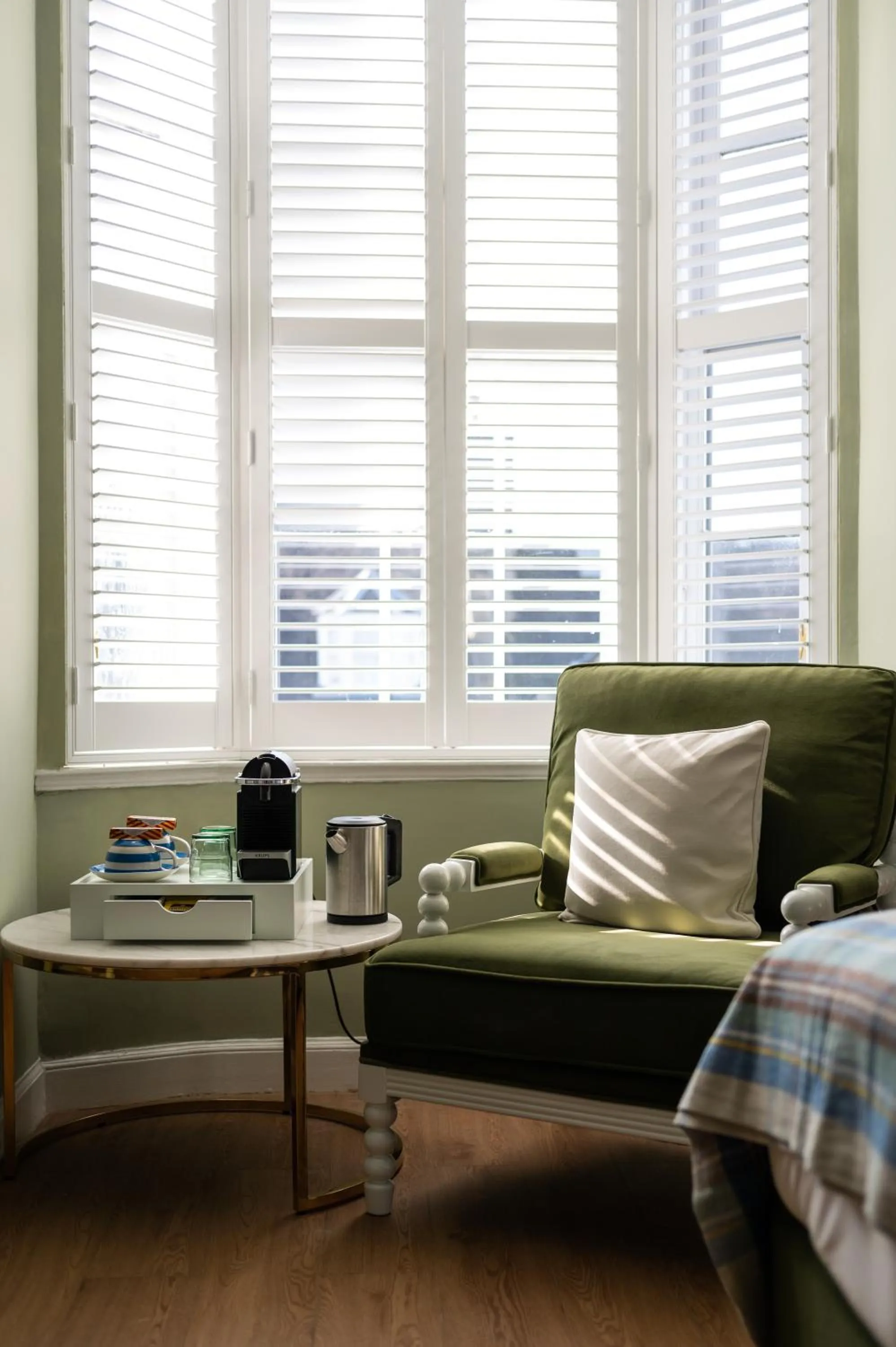 Coffee/tea facilities in No. 53 Frederick Street