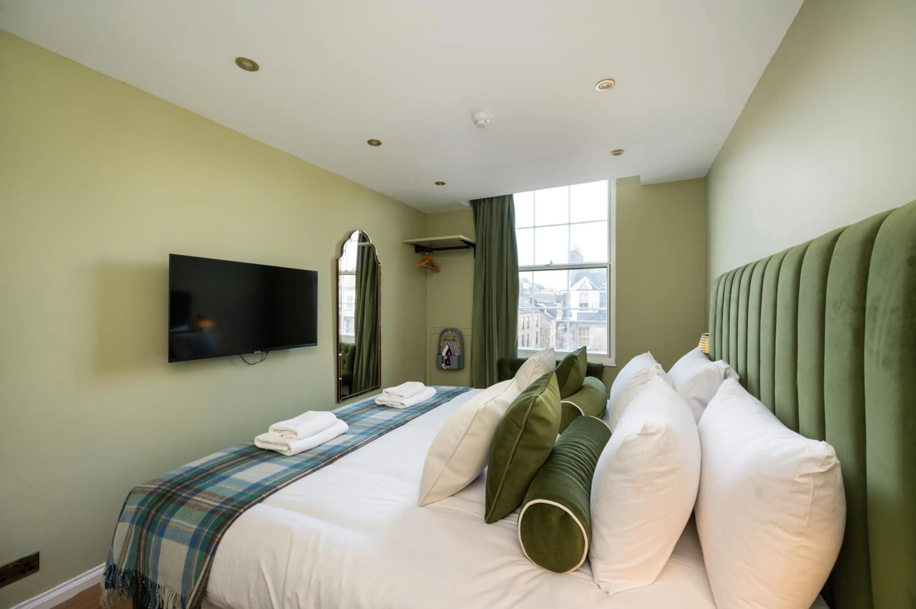 Bed in No. 53 Frederick Street