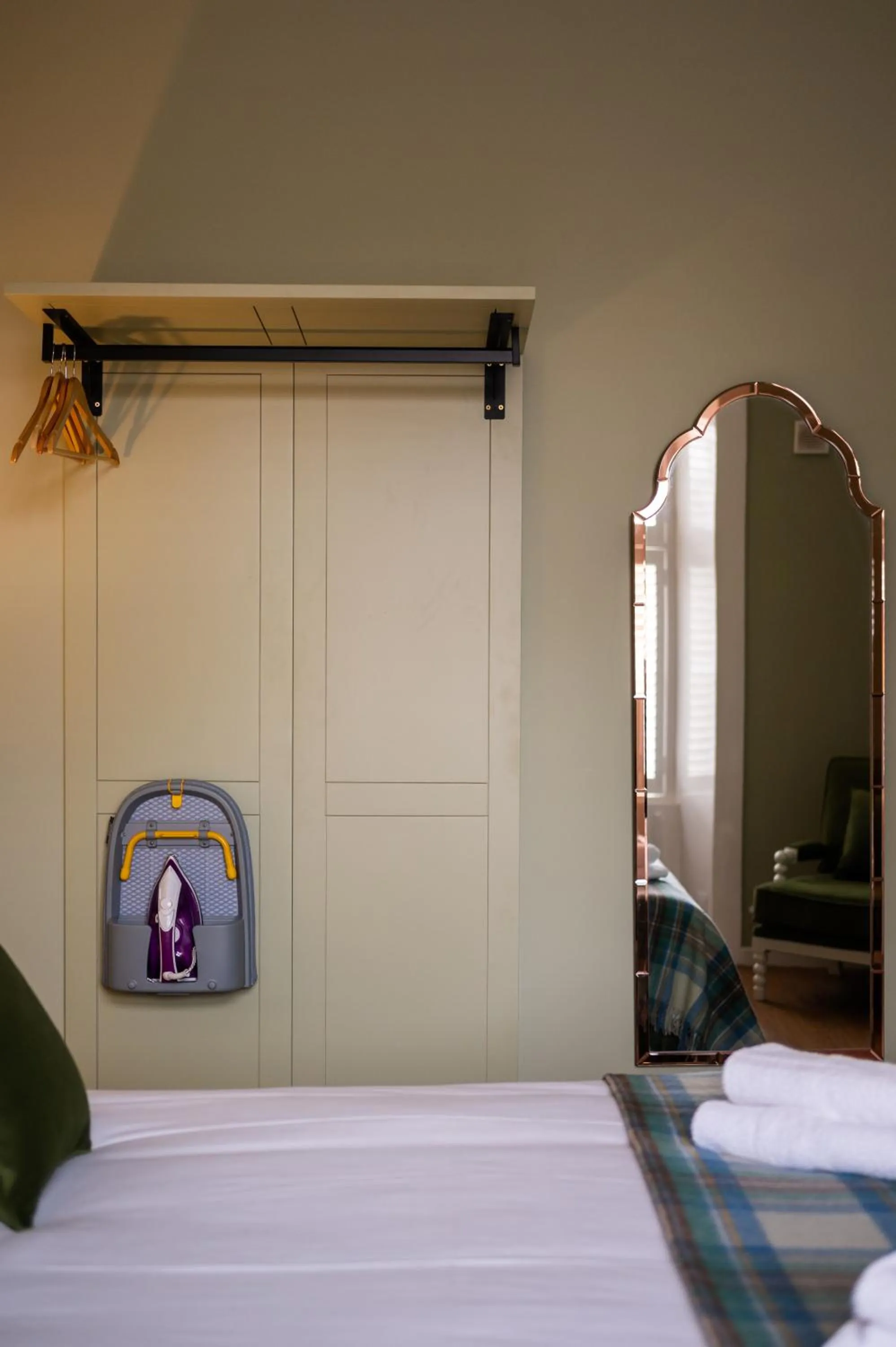 flat iron, Bed in No. 53 Frederick Street