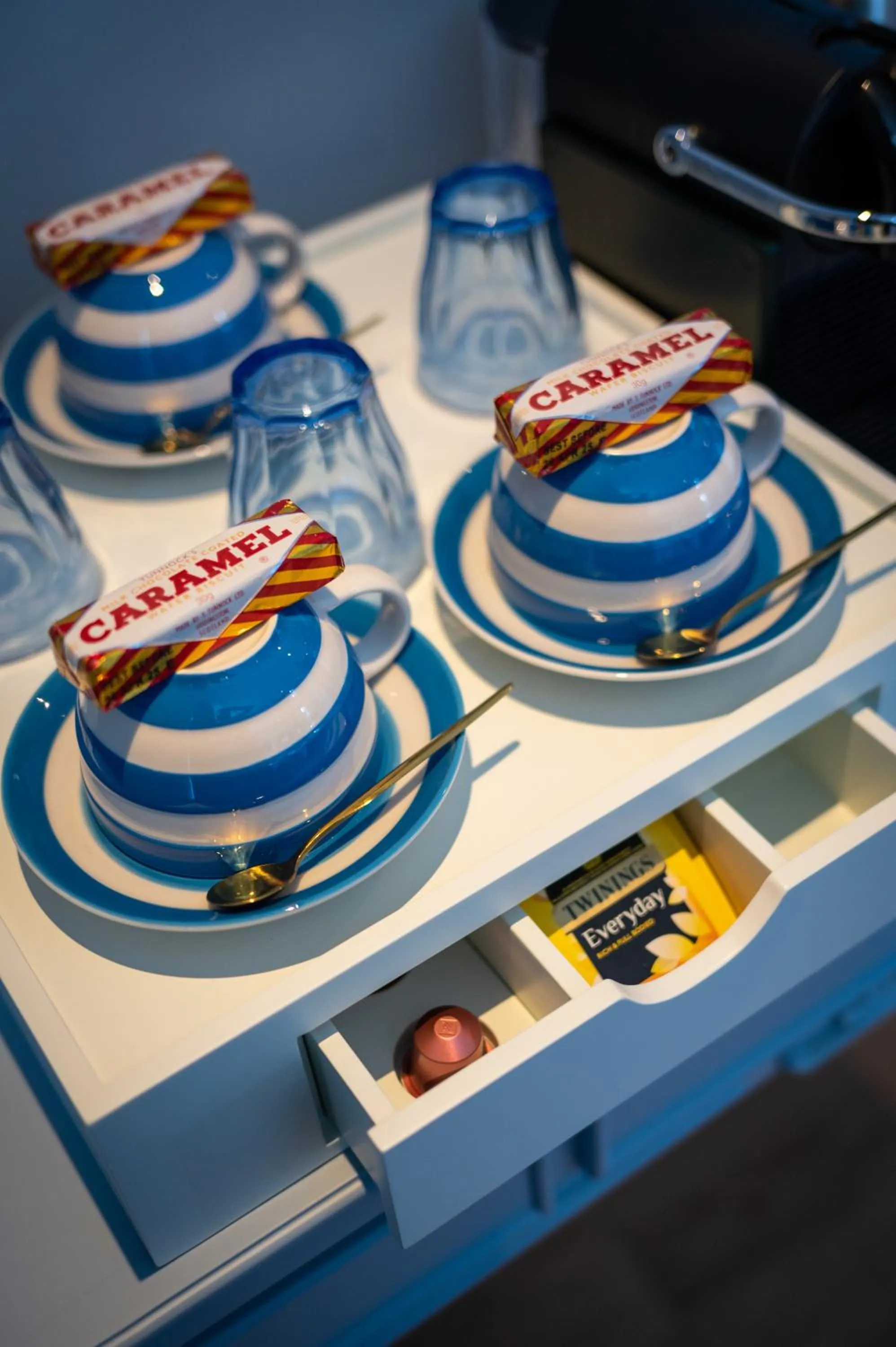 Coffee/tea facilities in No. 53 Frederick Street