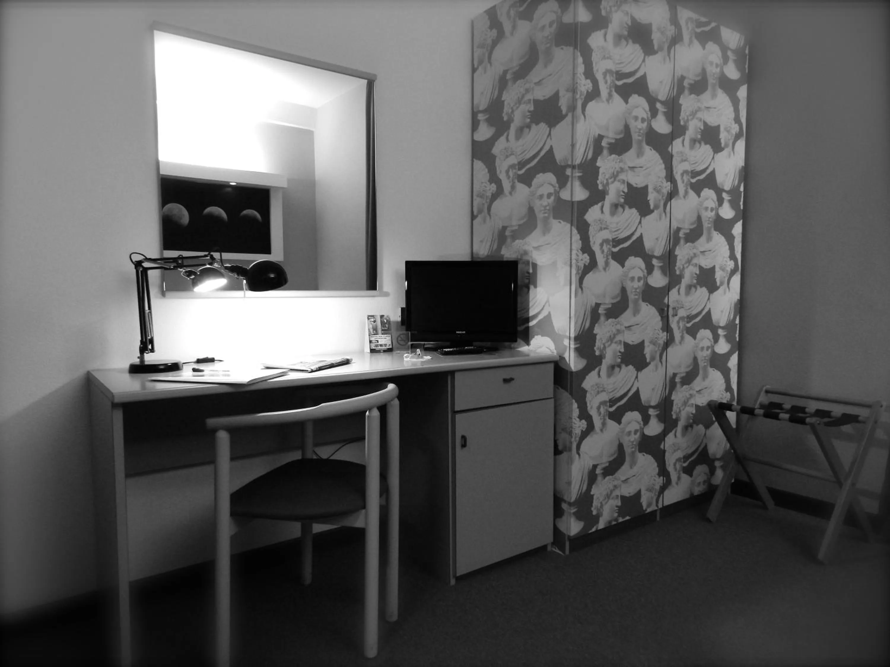 Seating area in Hotel Italia