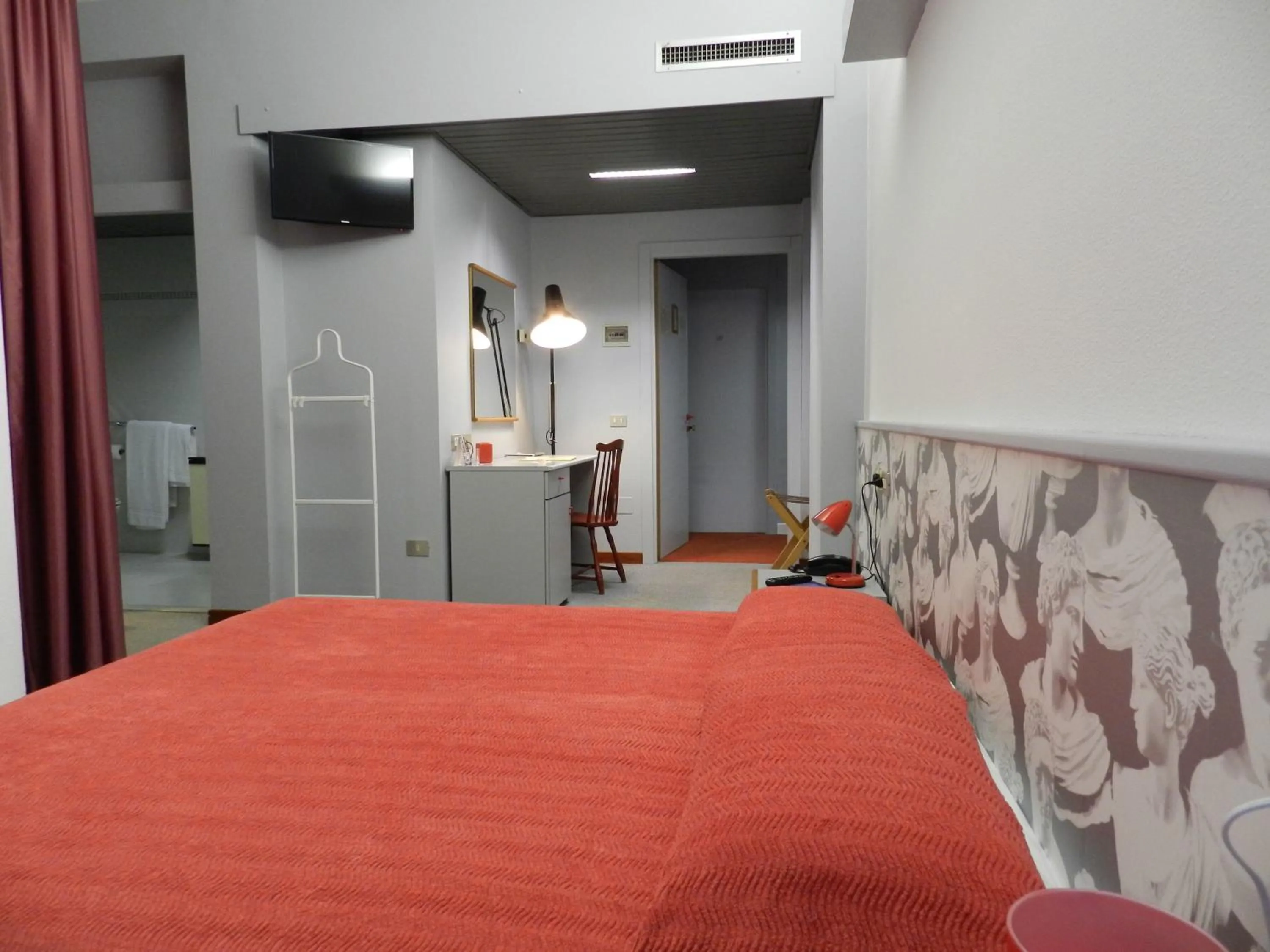 Bedroom, Bed in Hotel Italia