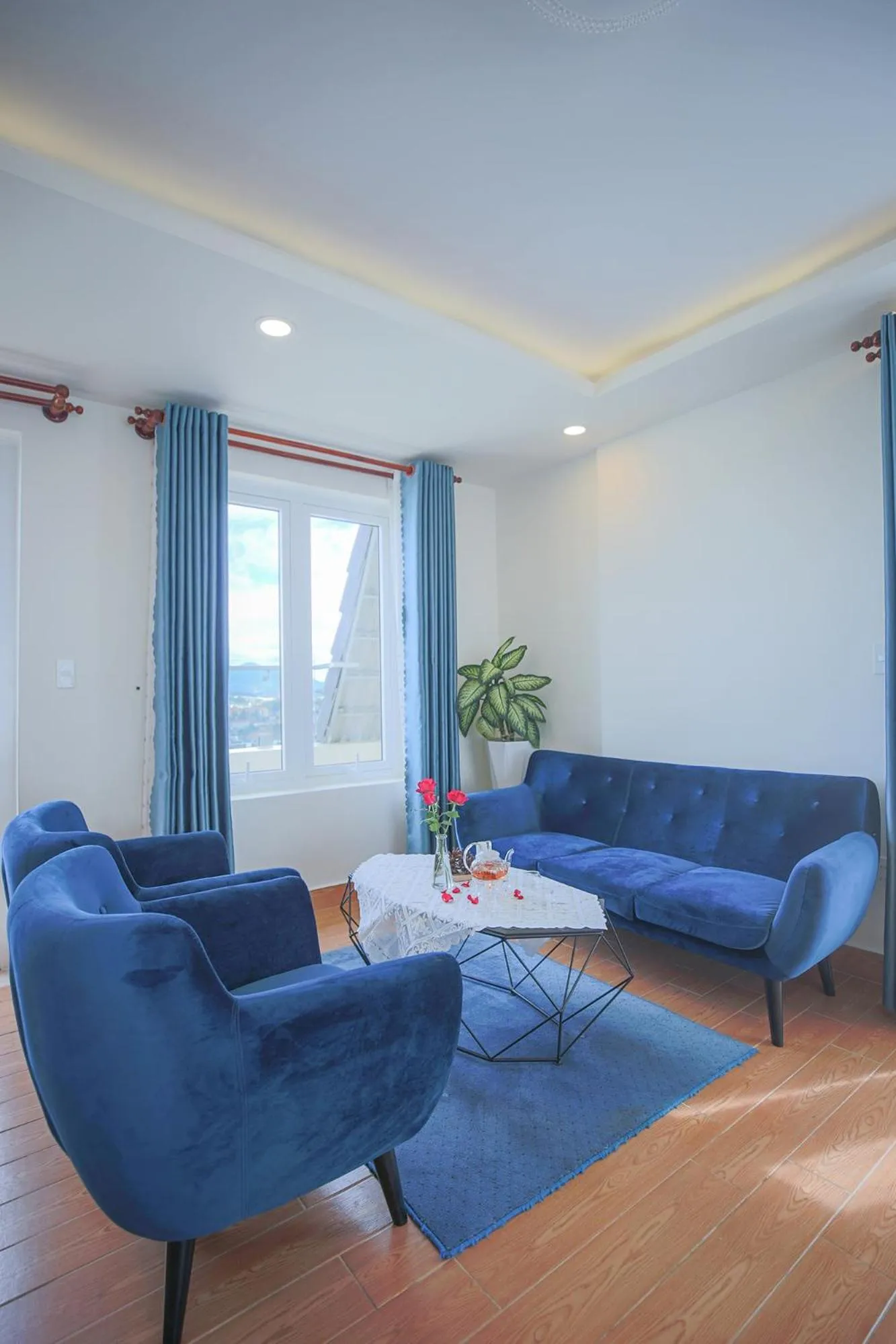 Living room in Rose Valley Hotel Da Lat Vietnam