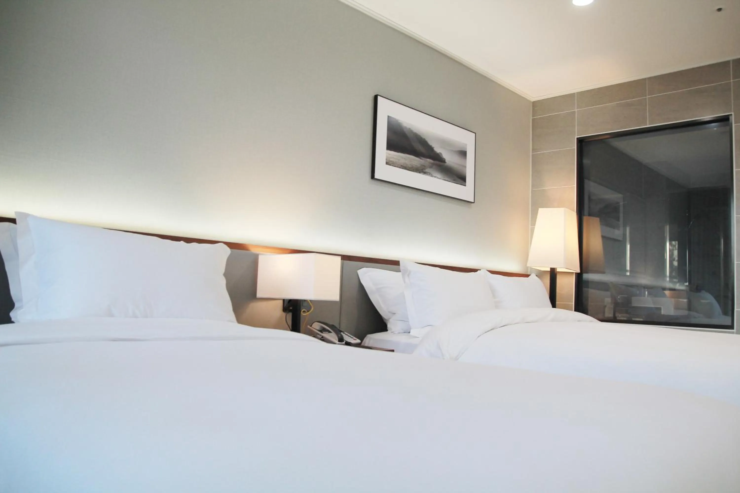 Bedroom, Bed in Best Western Plus GyeongJu