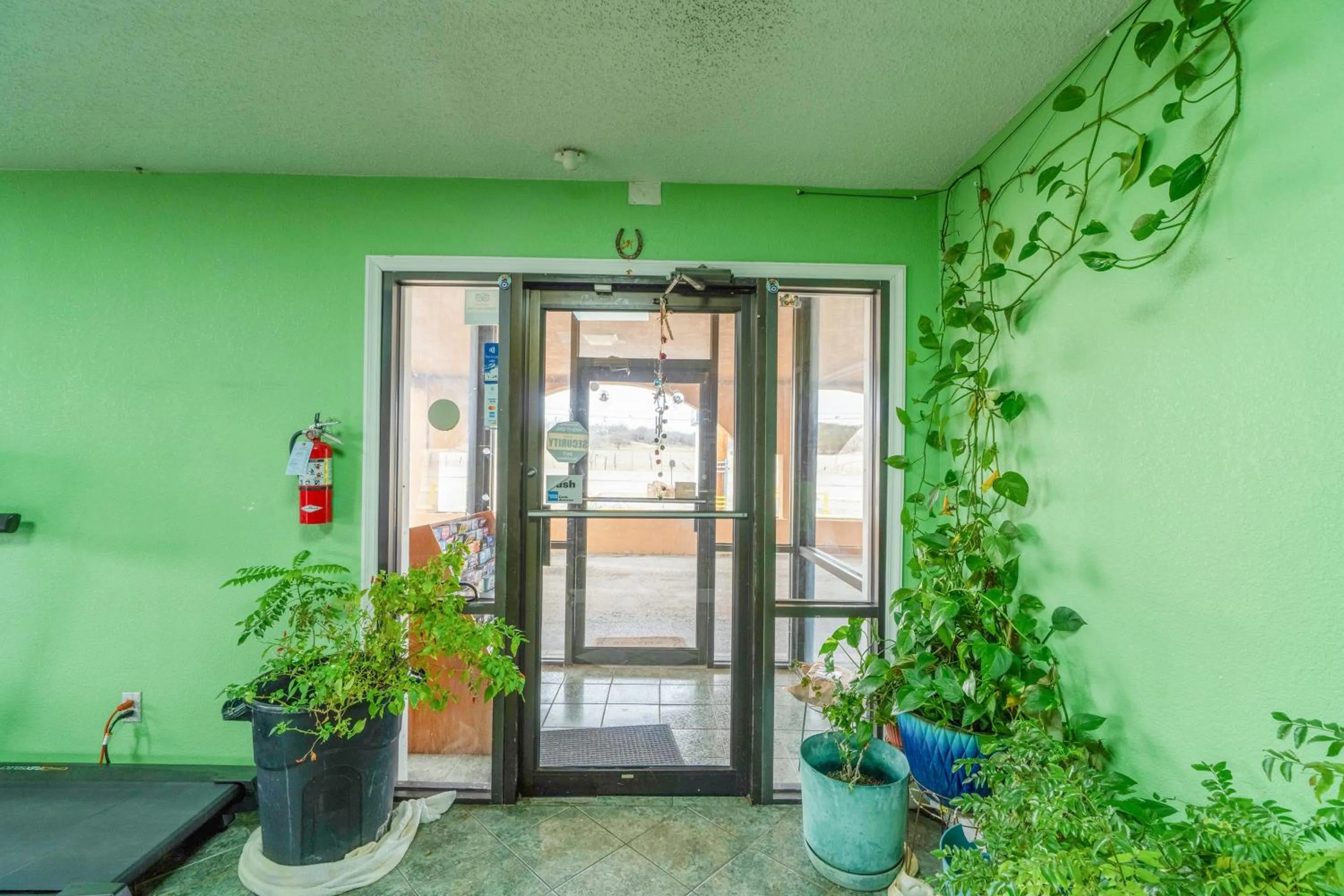 Lobby or reception in Executive Inn By OYO Mineral Wells US-180