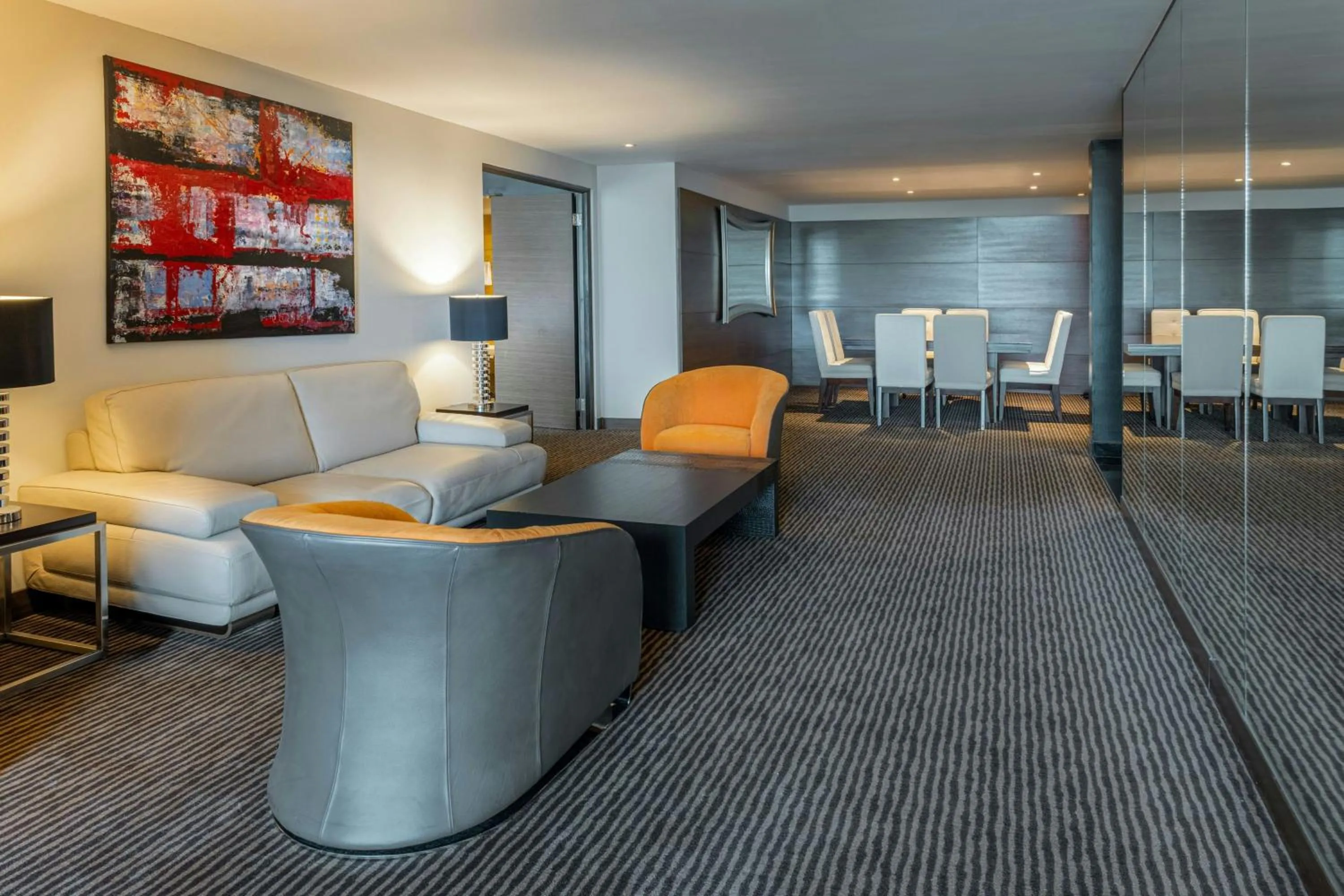 Photo of the whole room in Le Meridien Panama