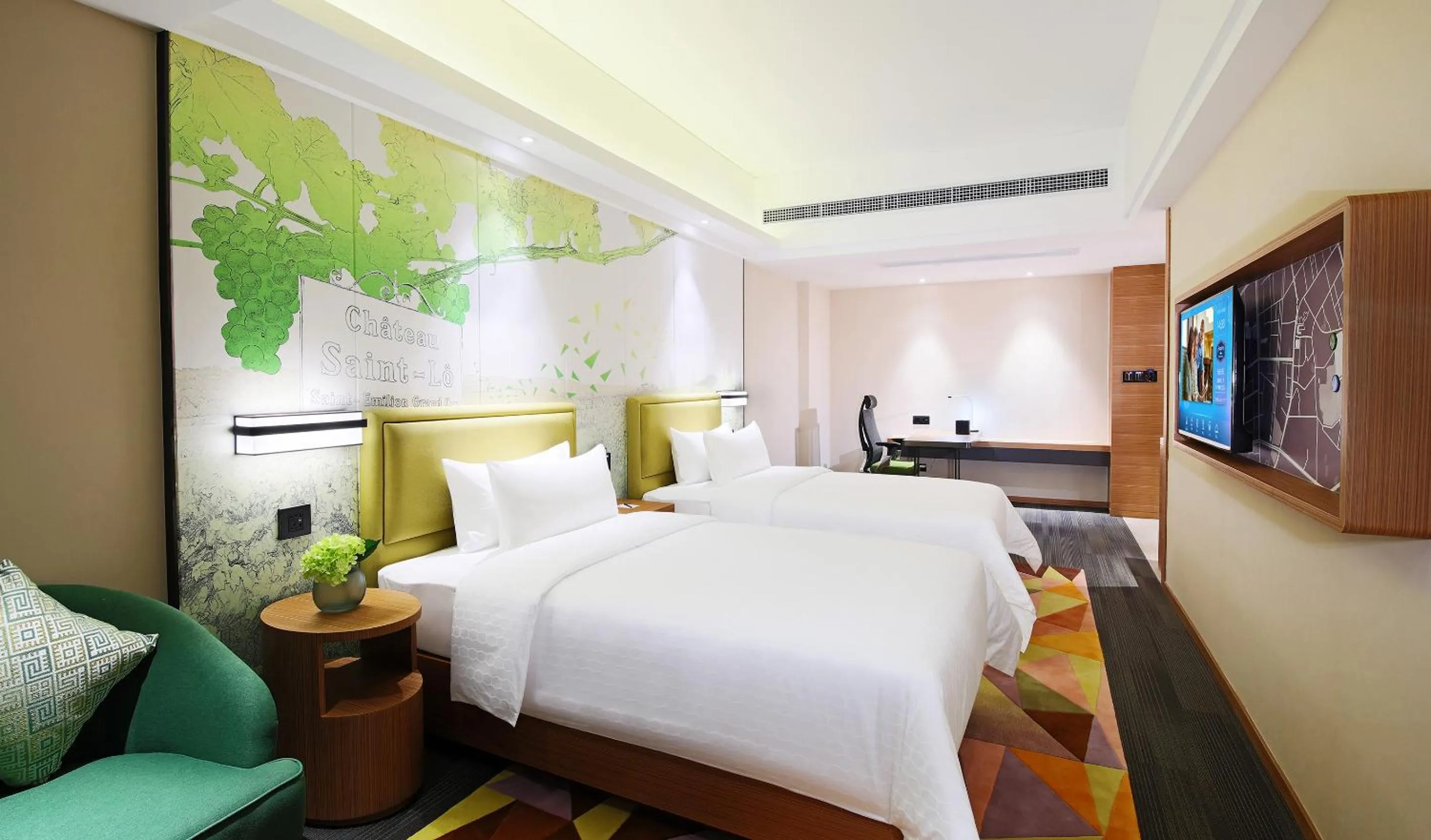 Bed in Hampton by Hilton Zhuhai Cheng Feng Plaza