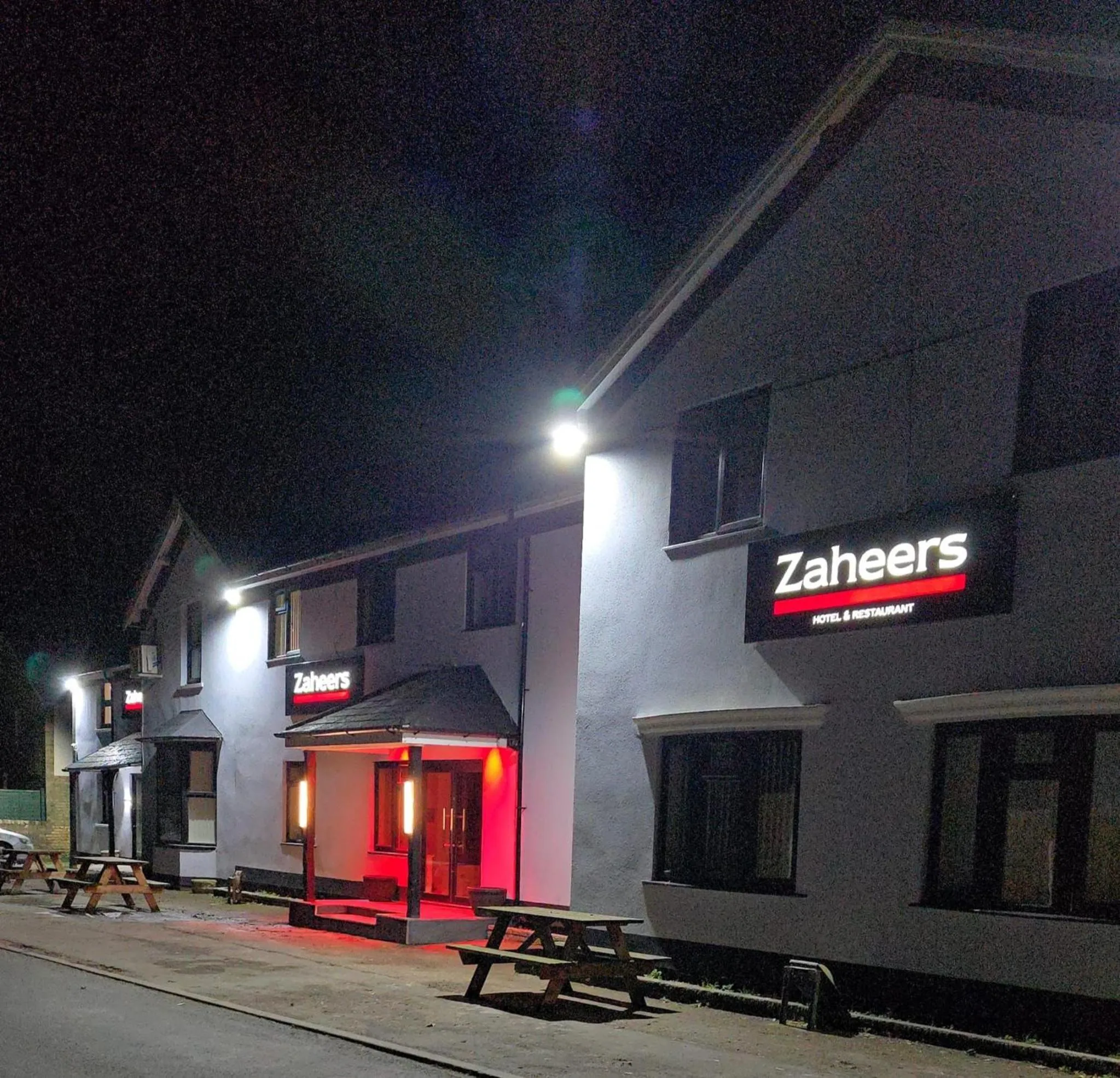 Zaheer's Hotel