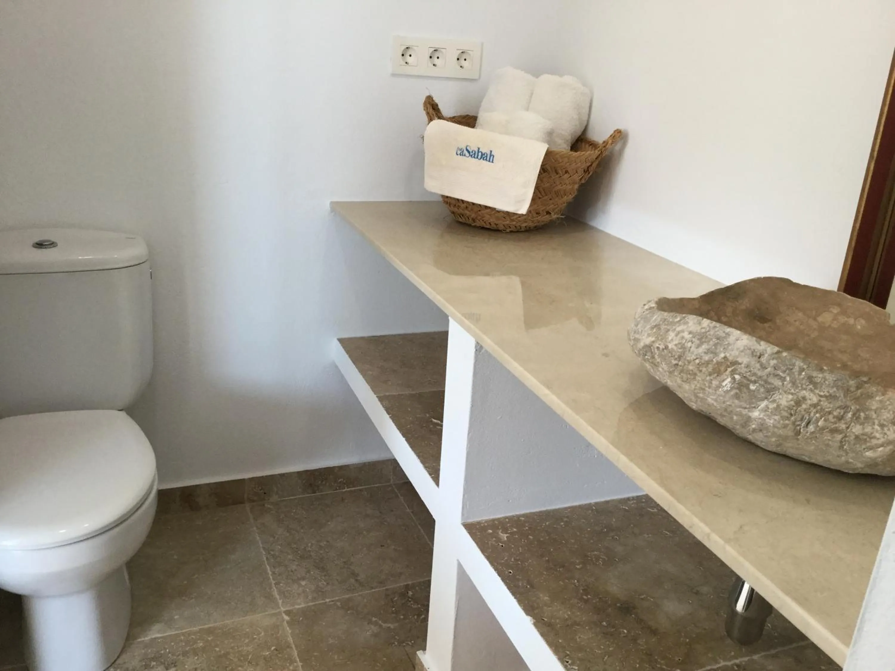 Bathroom in CASABAH bed & breakfast