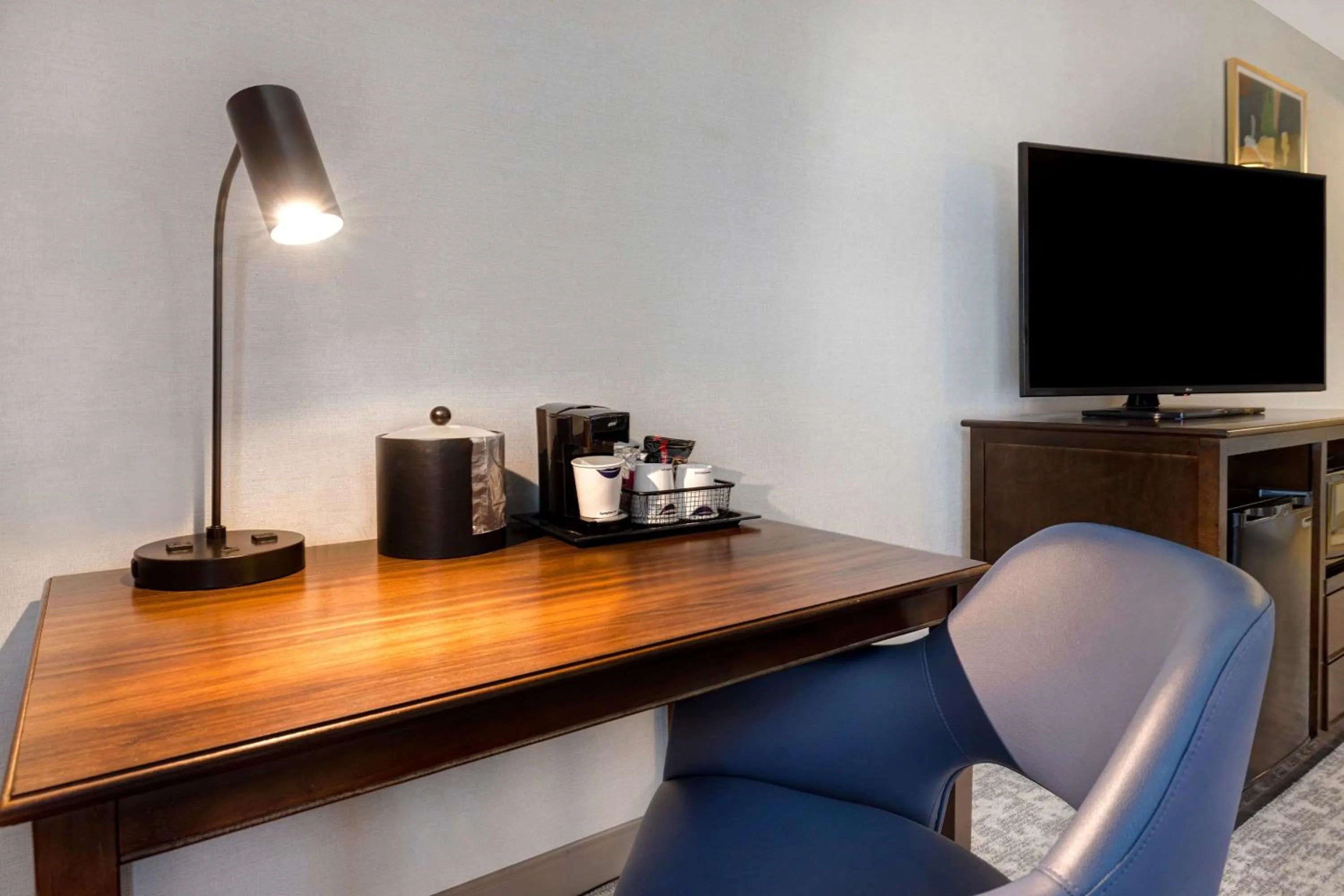 Bedroom in Hampton Inn & Suites San Luis Obispo