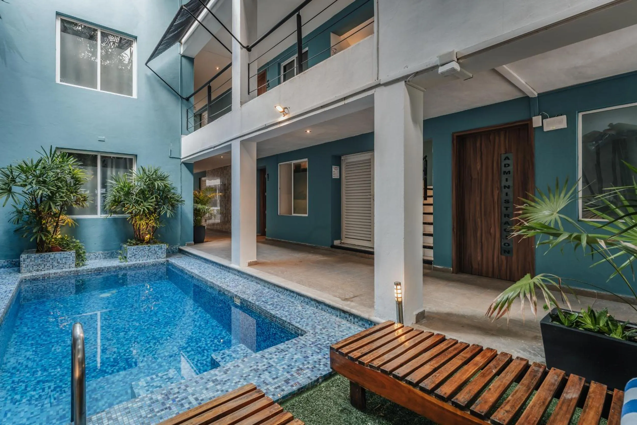 Pool view in Hotel Casa Nova, Merida