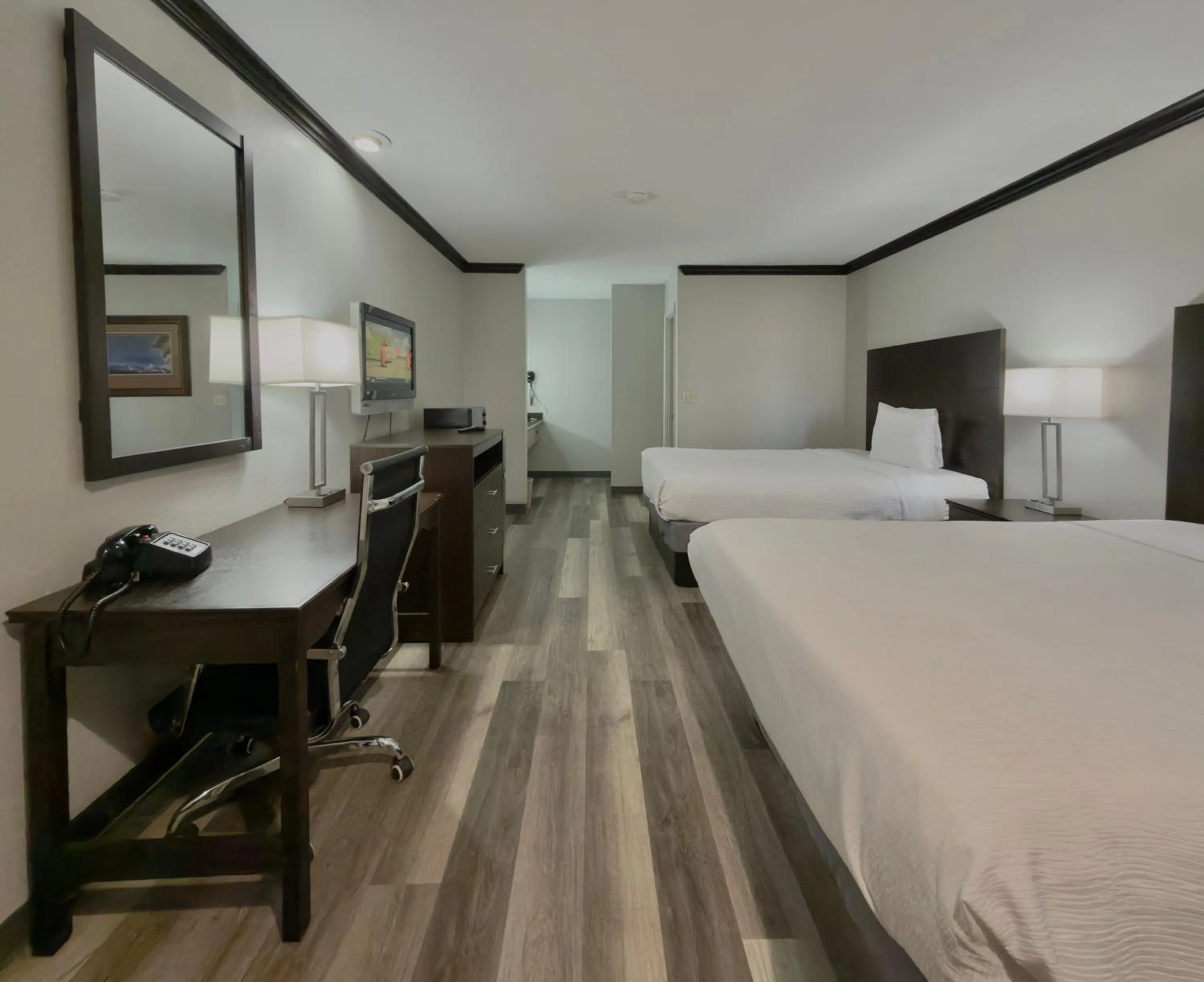 Bed in Discovery Inn