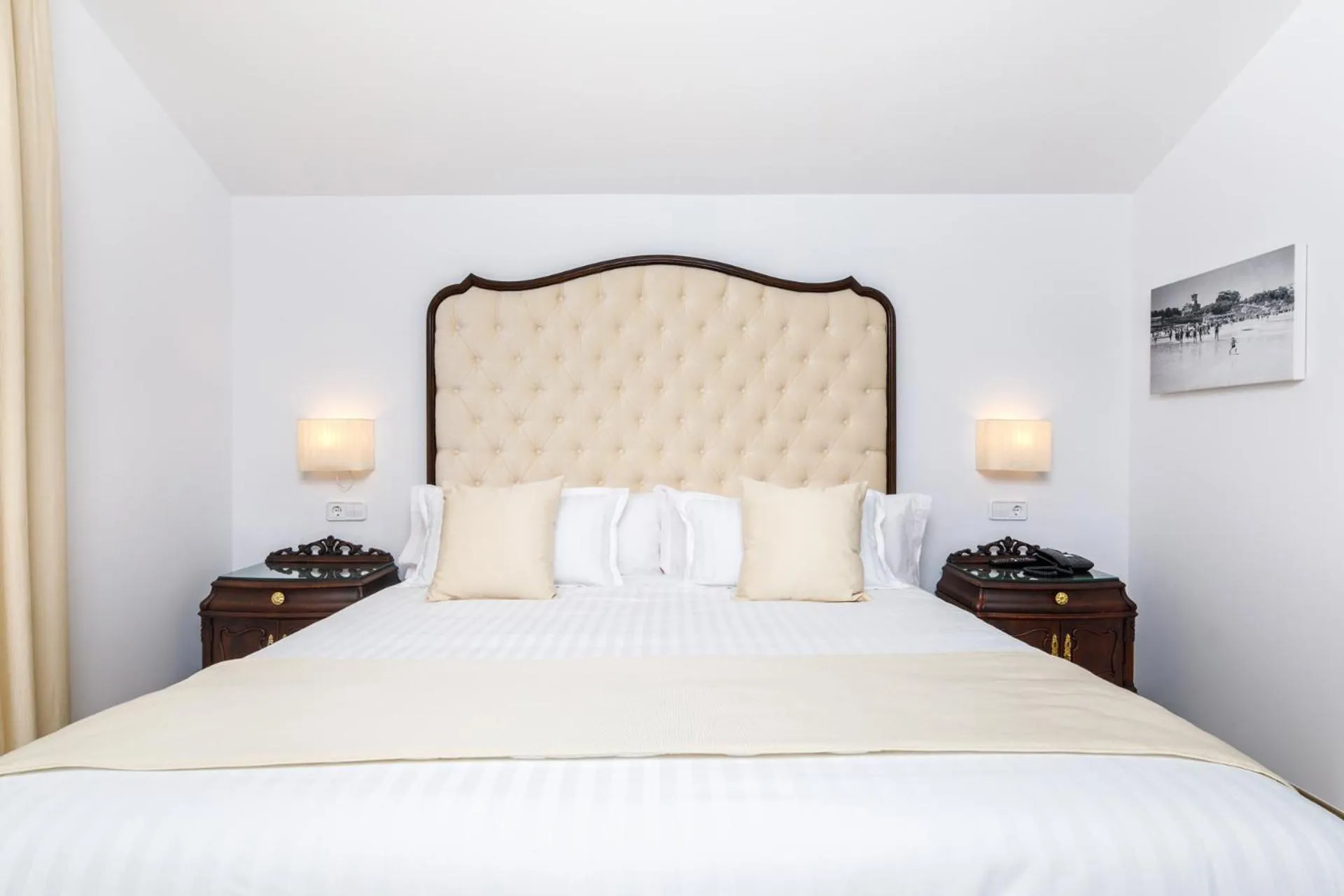 Bed in Suite Home Pinares