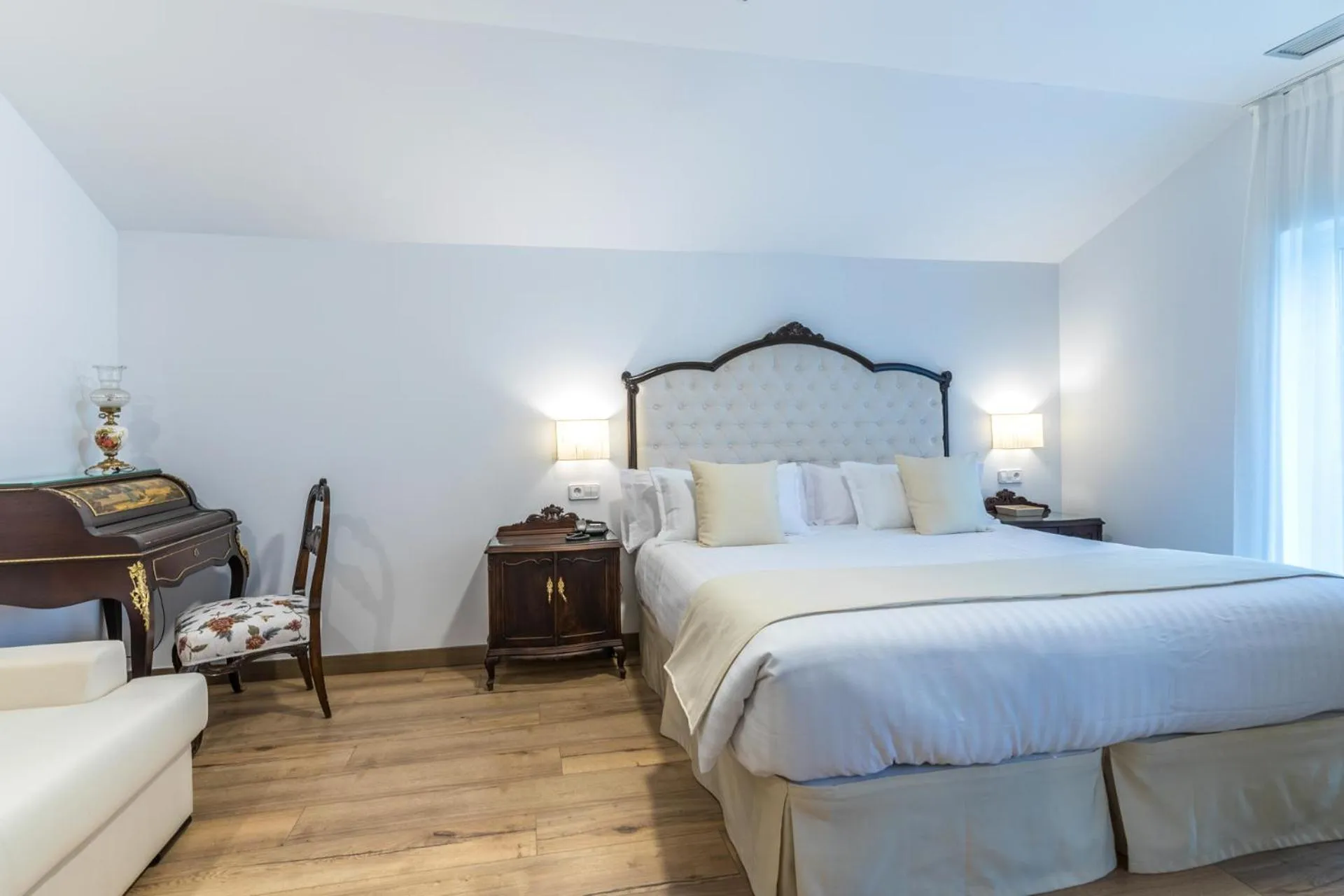 Bed in Suite Home Pinares