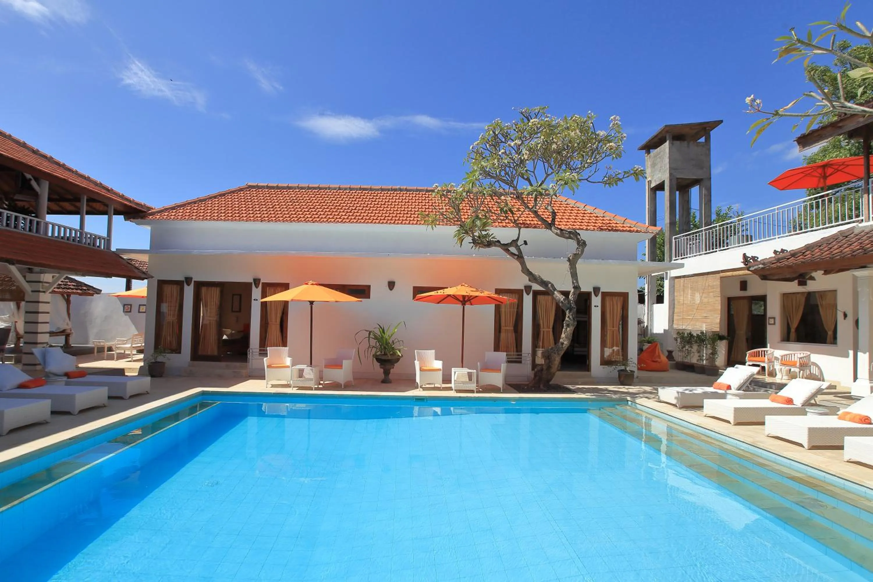 Balcony/Terrace in Villa Agung Beach Inn