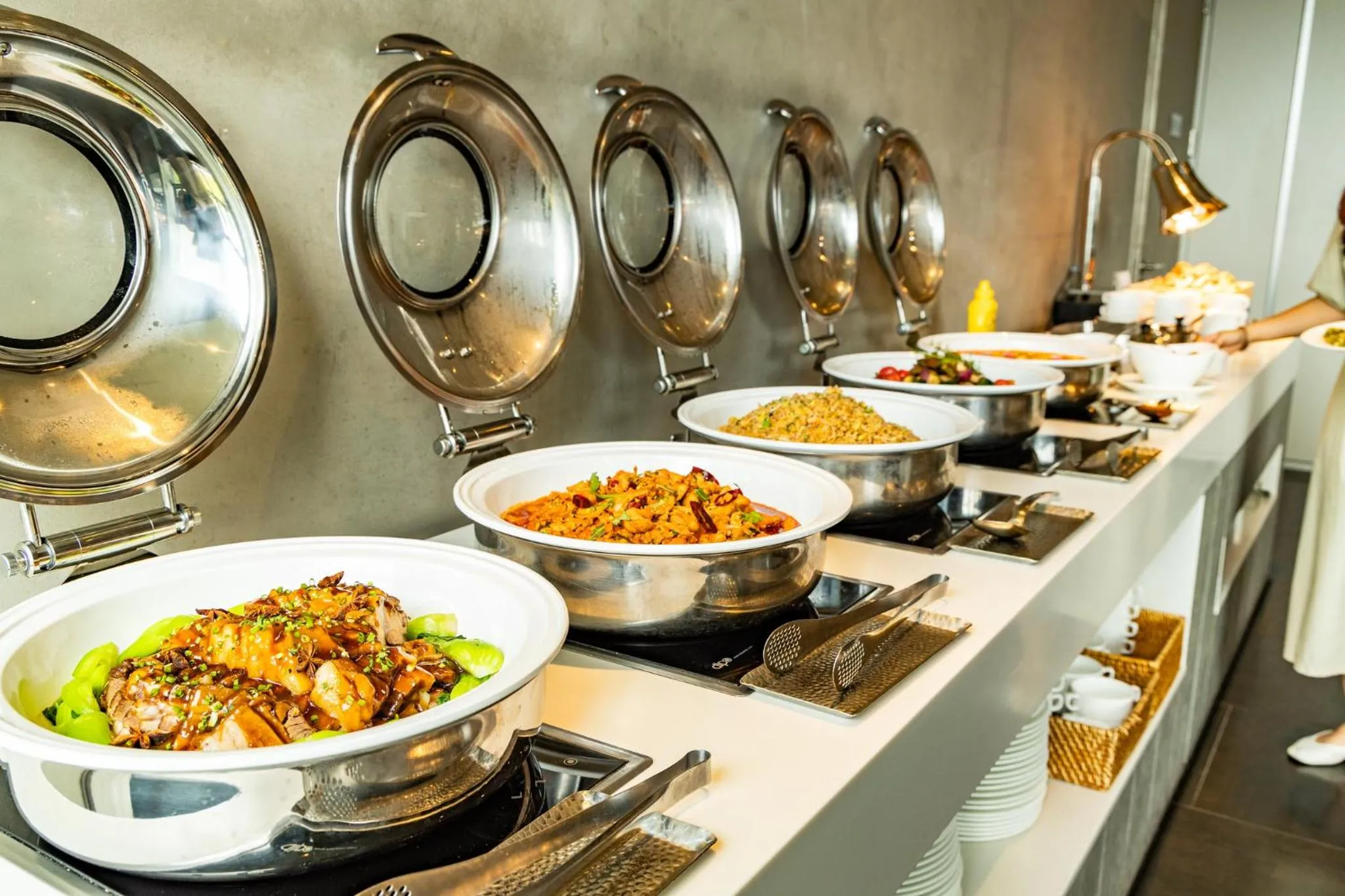 Restaurant/places to eat in Holiday Inn Express Seoul Hongdae by IHG