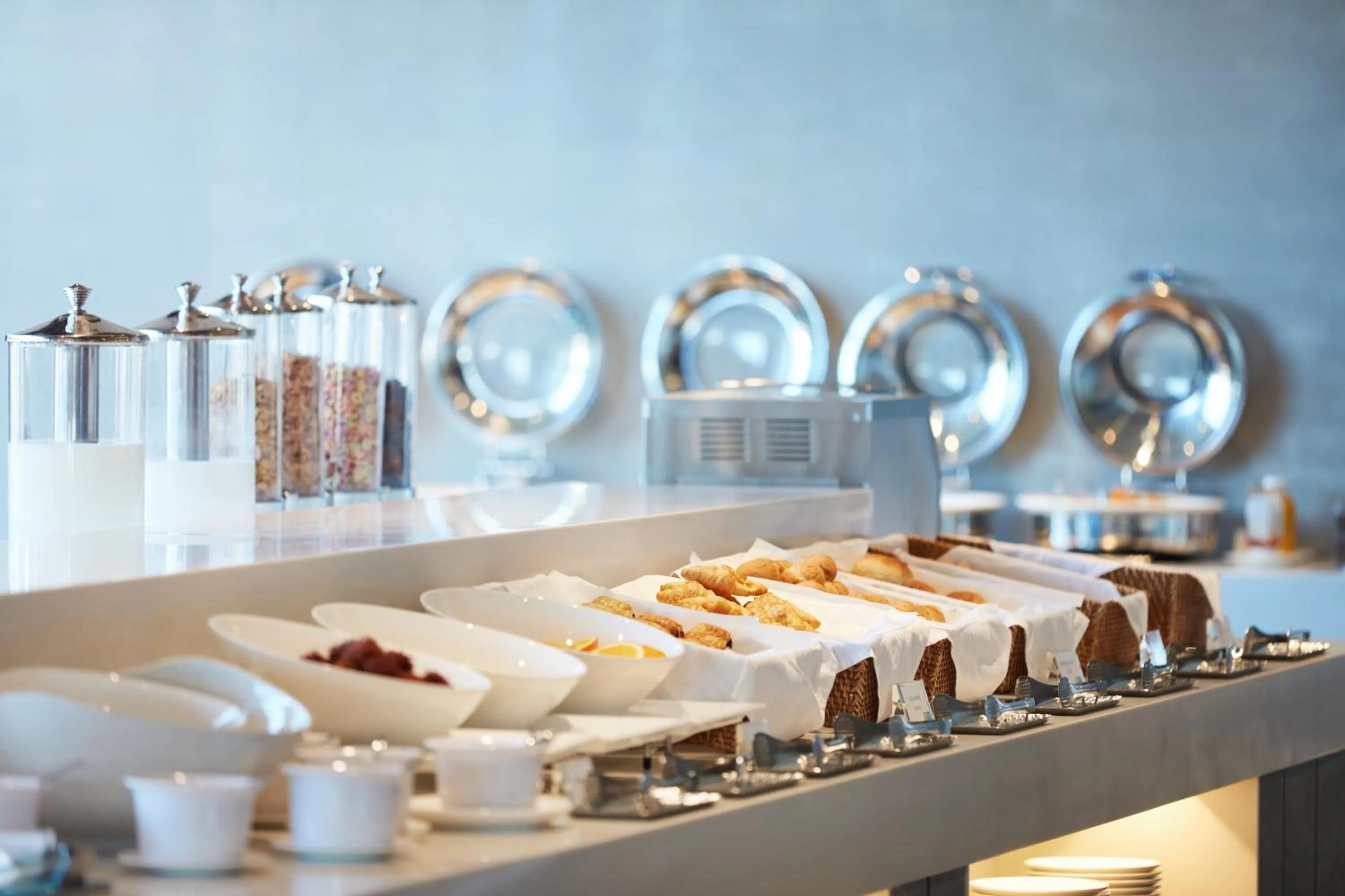 Breakfast in Holiday Inn Express Seoul Hongdae by IHG