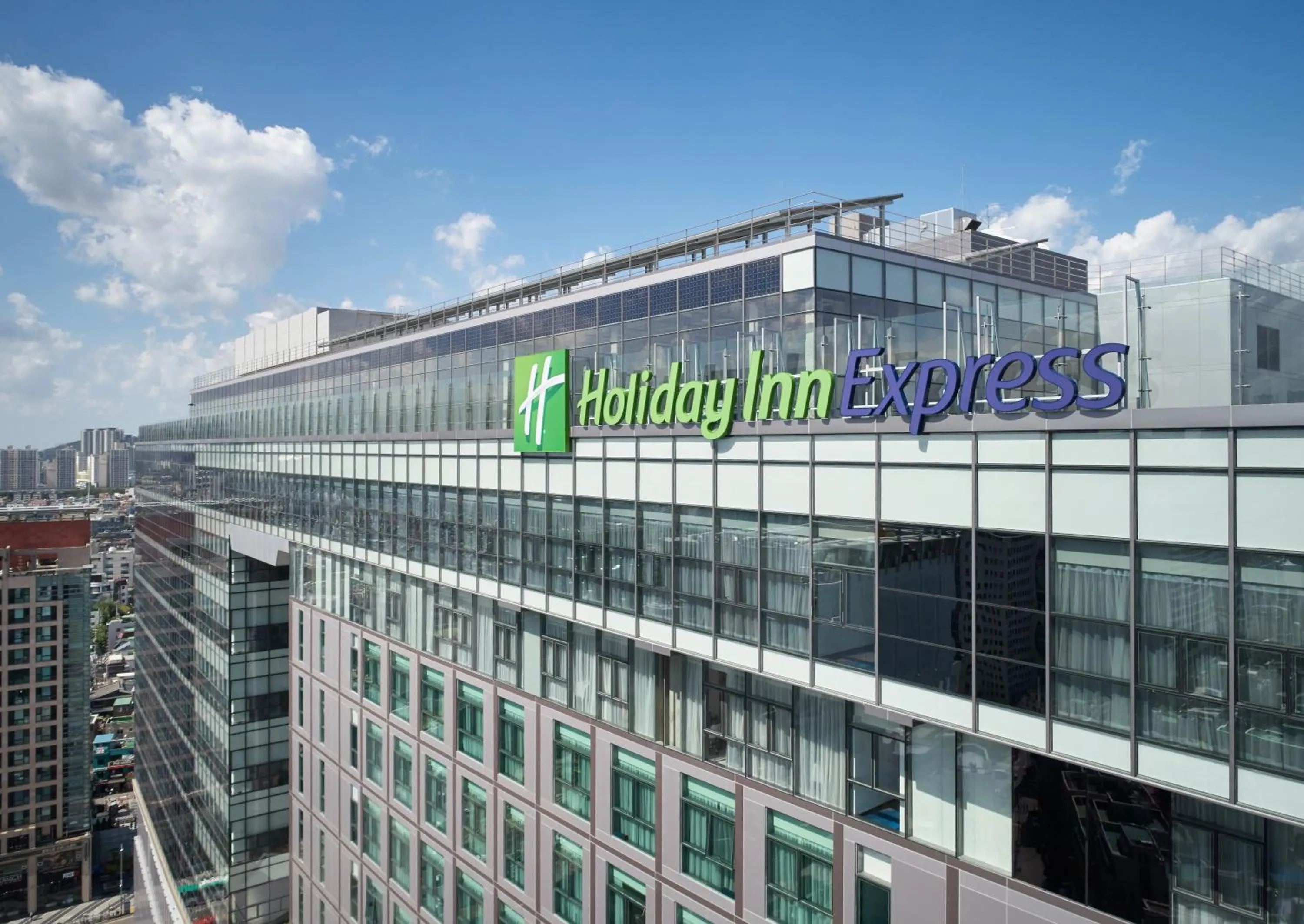Property building in Holiday Inn Express Seoul Hongdae by IHG