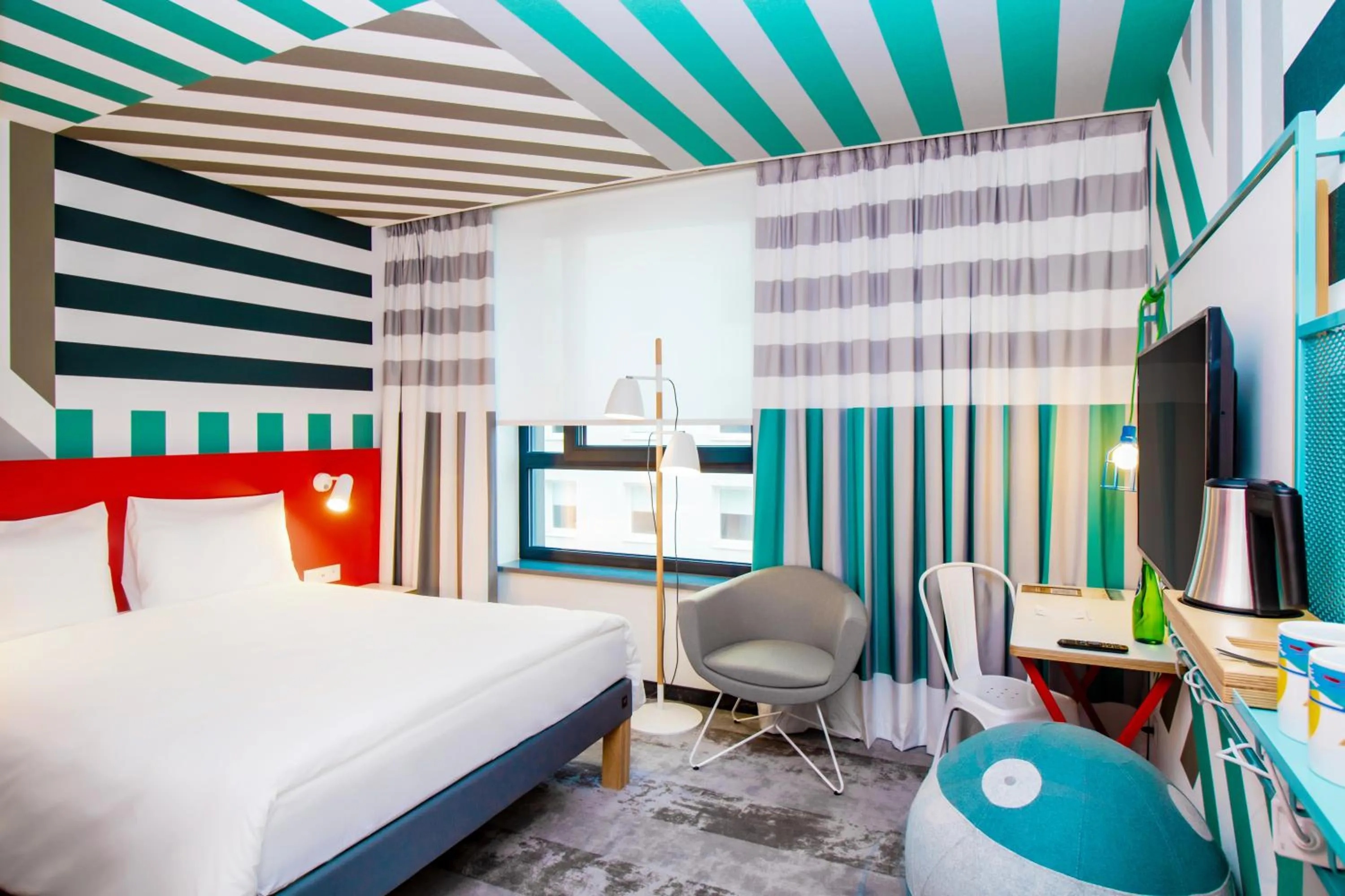 TV and multimedia, Bed in ibis Styles Warszawa Centrum