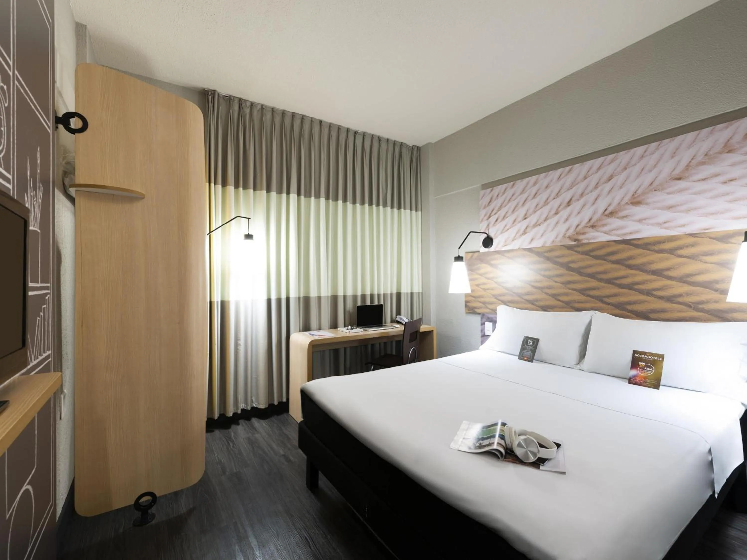 Bedroom, Bed in Ibis Teresina