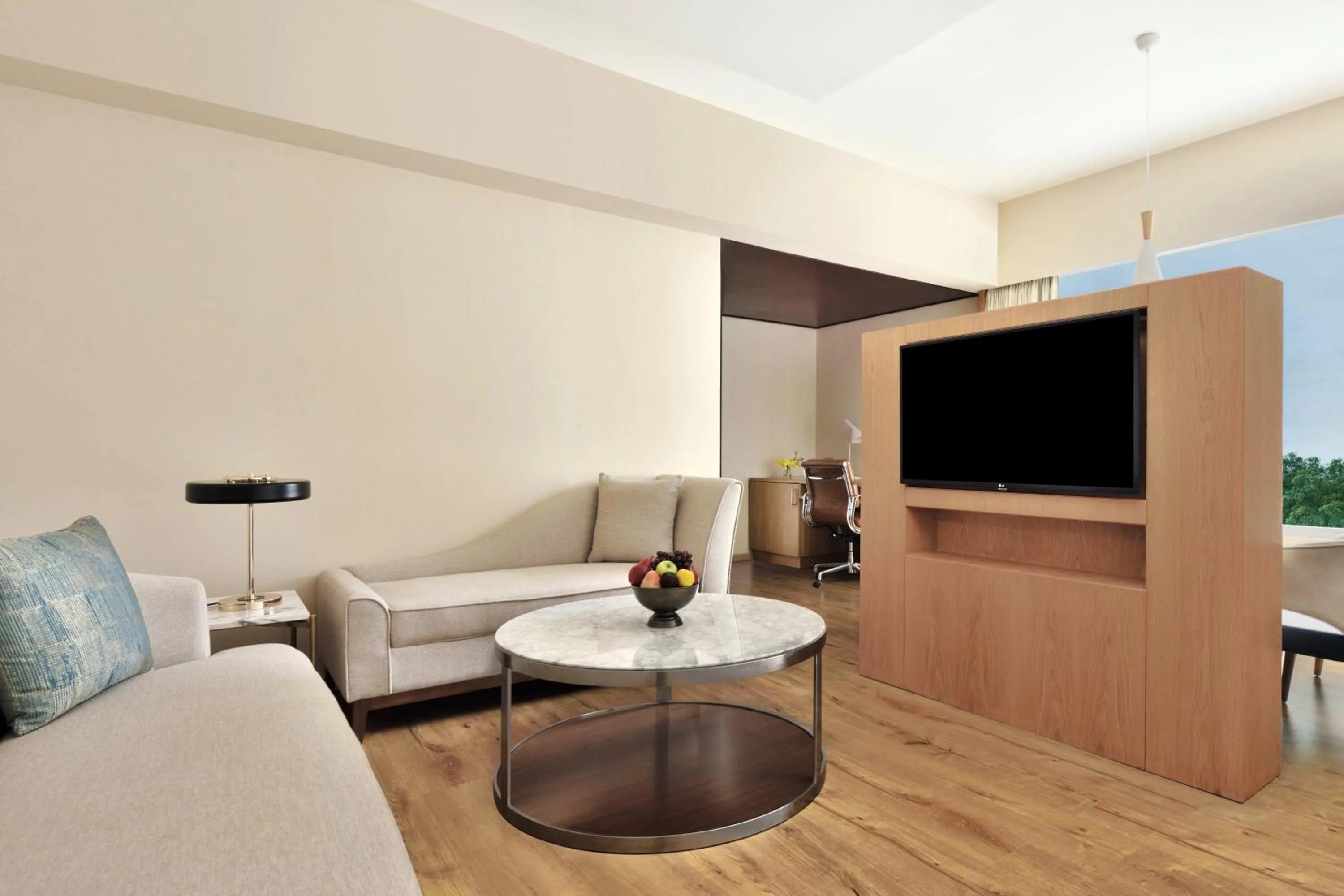 Photo of the whole room in Courtyard by Marriott Madurai