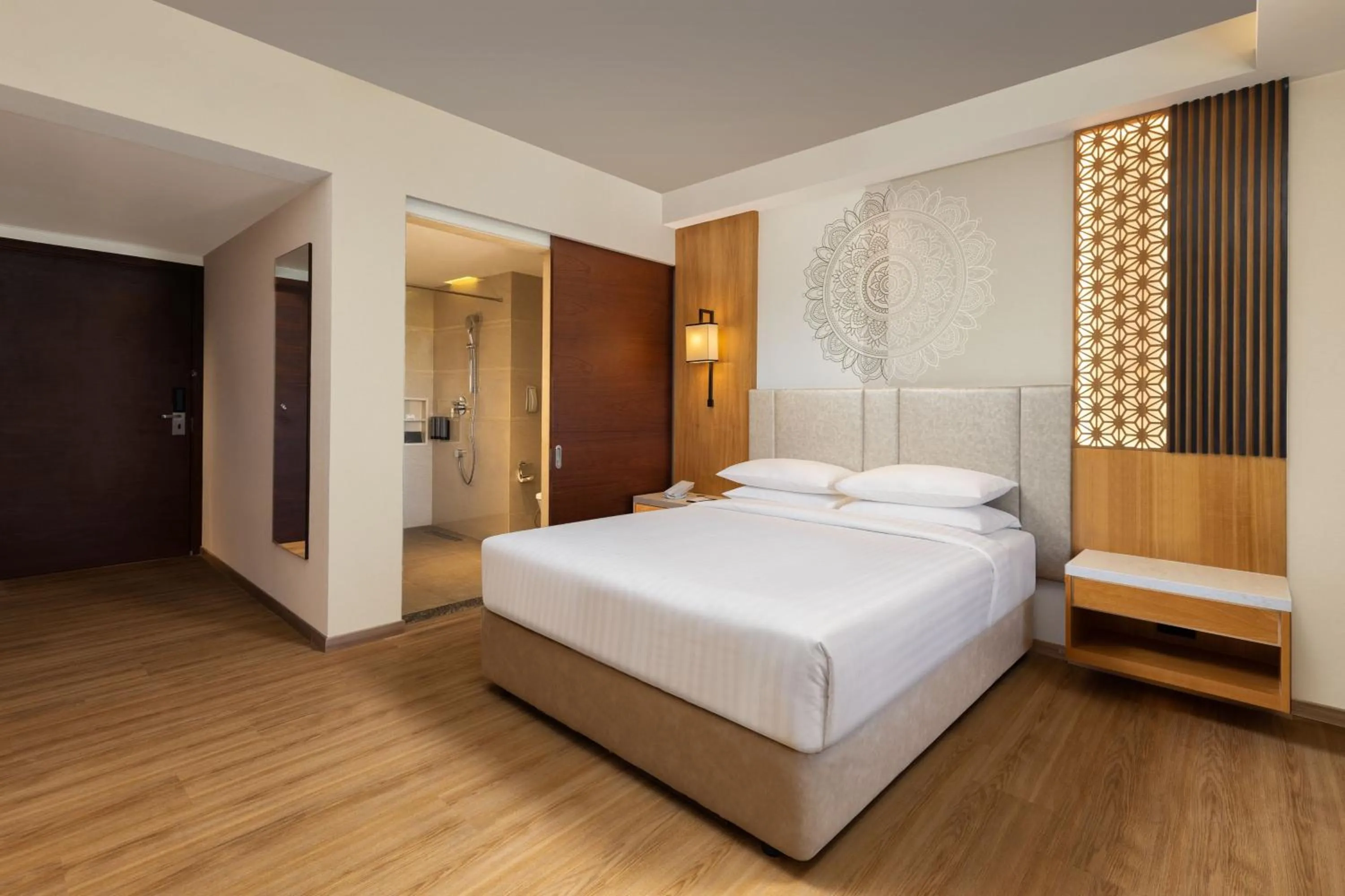 Photo of the whole room, Bed in Courtyard by Marriott Tiruchirappalli